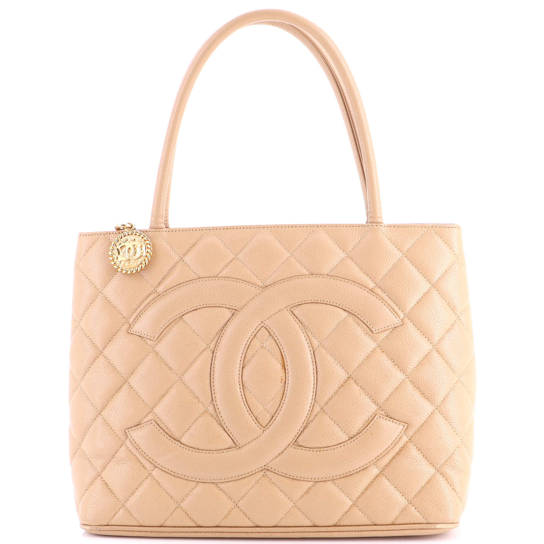 Medallion Tote Quilted Caviar