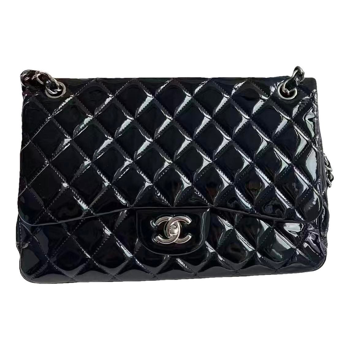 Timeless/Classique leather crossbody bag