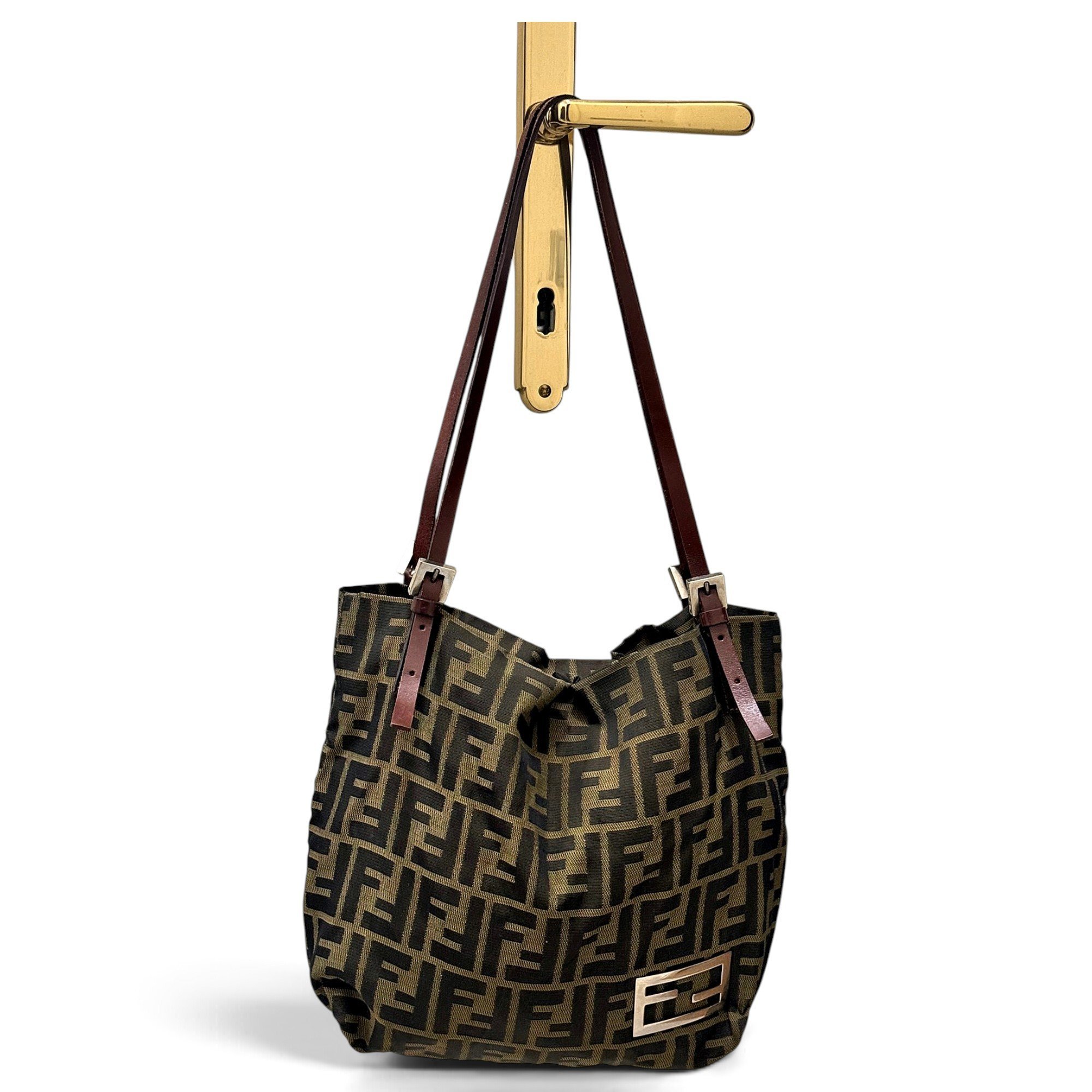 Double F cloth clutch bag