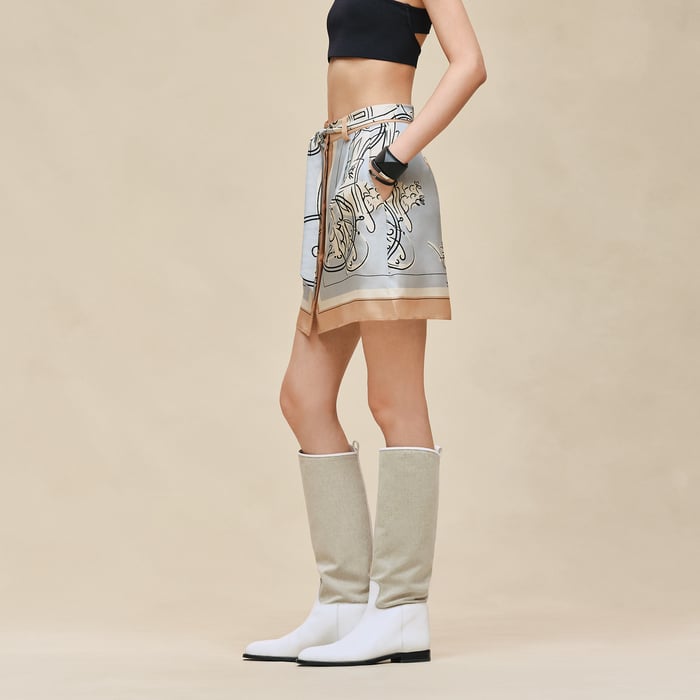Gris Paruline "Ex-libris a Main Levee" Buttoned Skirt