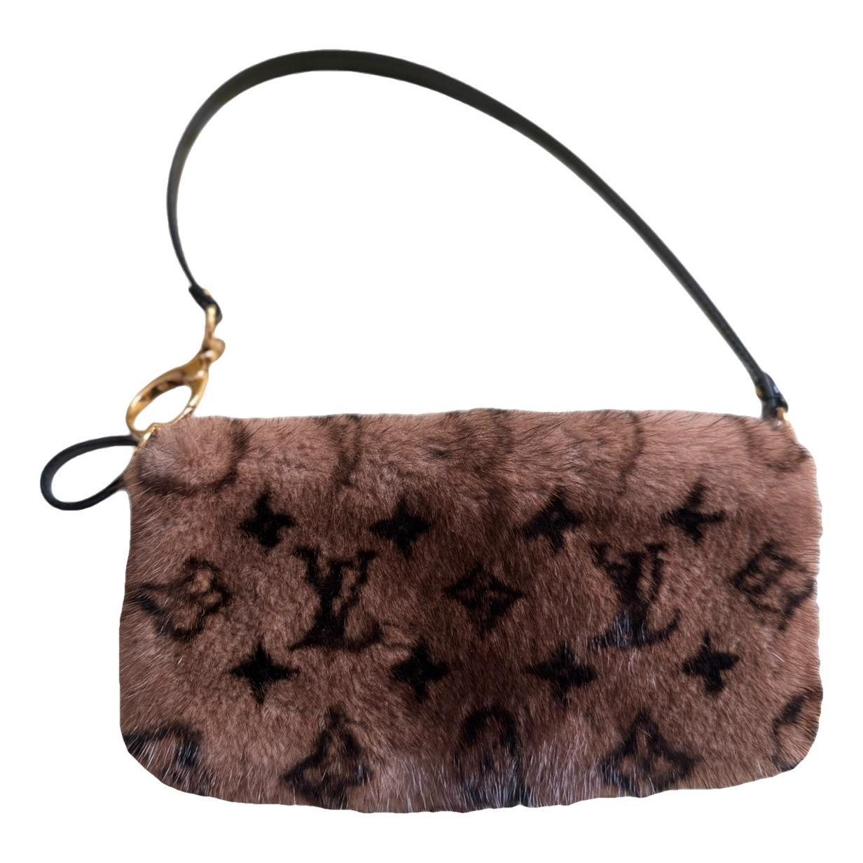 Pochette Accessoire mink handbag