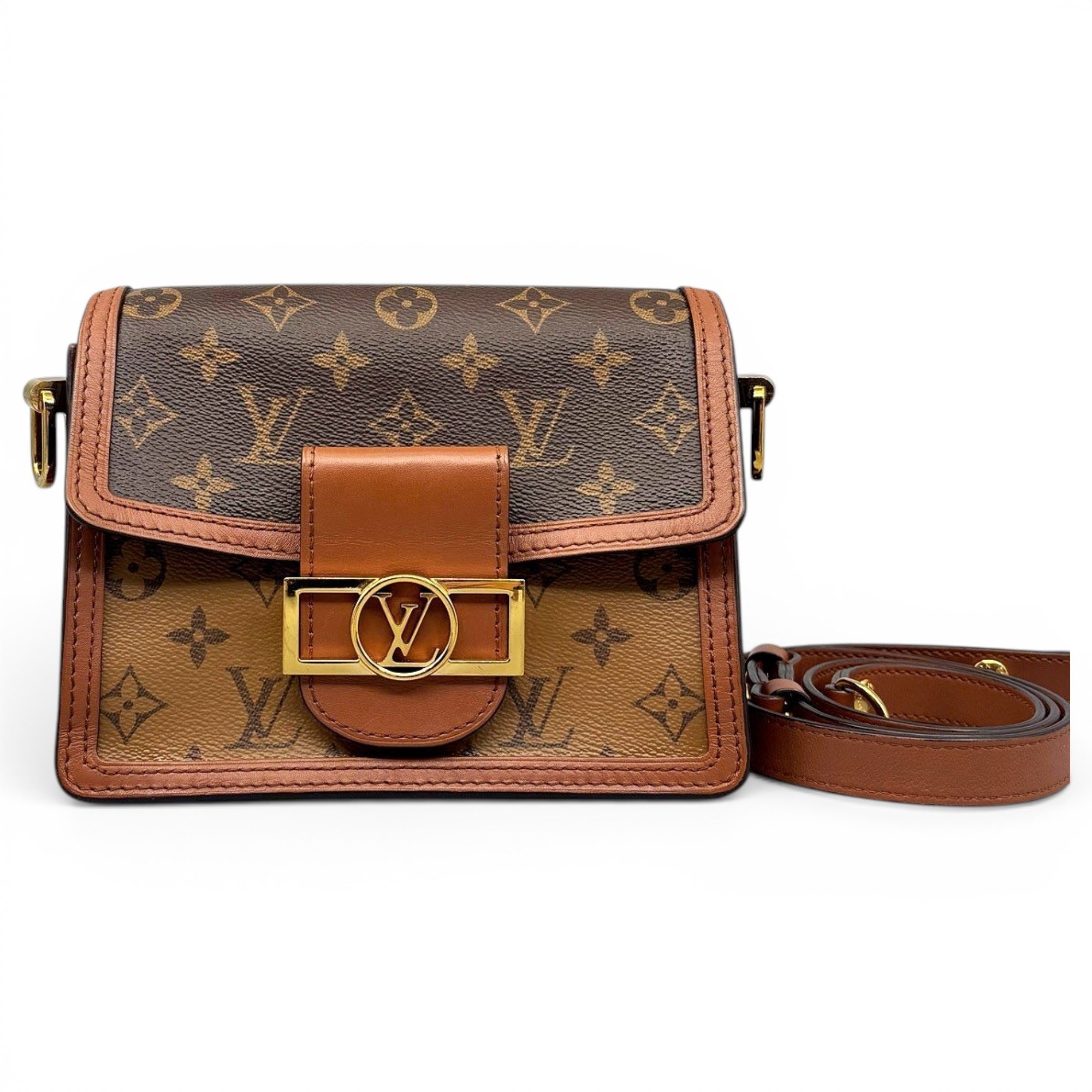 Dauphine leather handbag