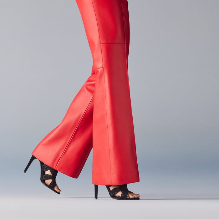 Noir Mythic 105 Sandal