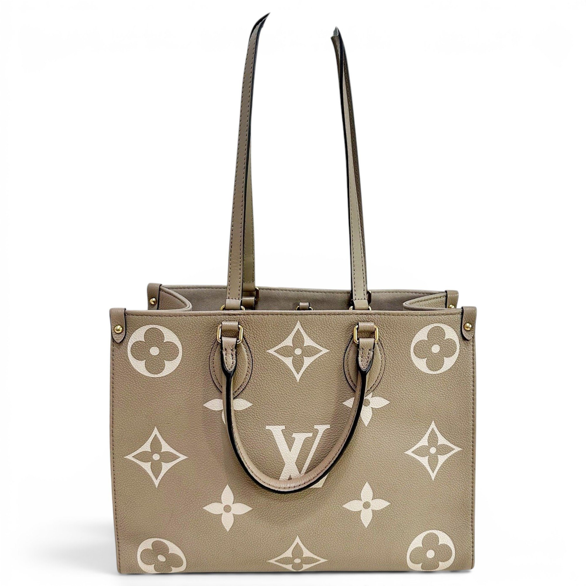 Onthego leather handbag