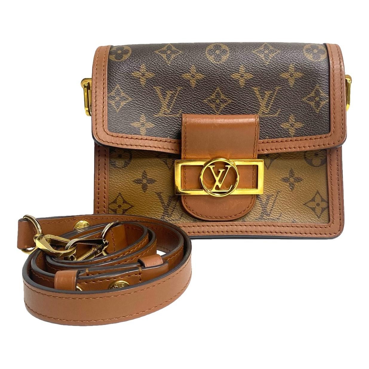 Dauphine leather handbag