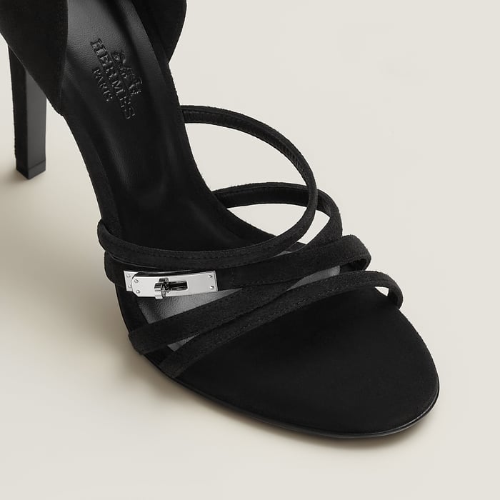 Noir Lipstick 105 Sandal