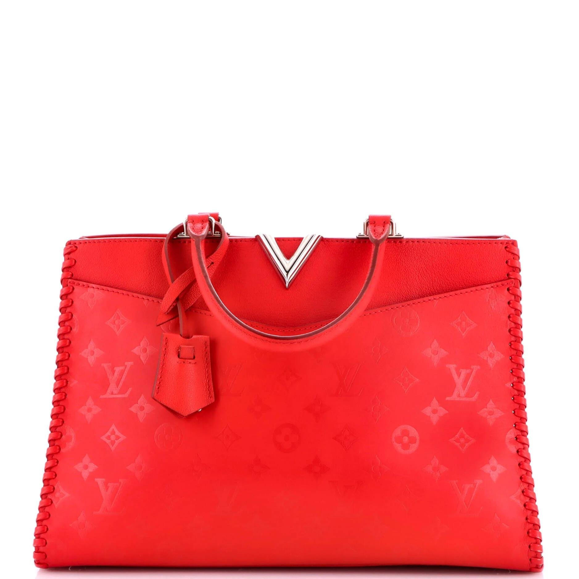 Leather tote