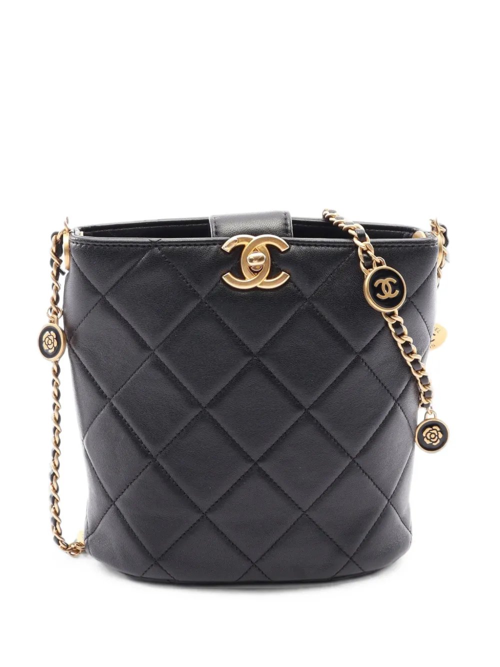 2021 quilted bucket bag