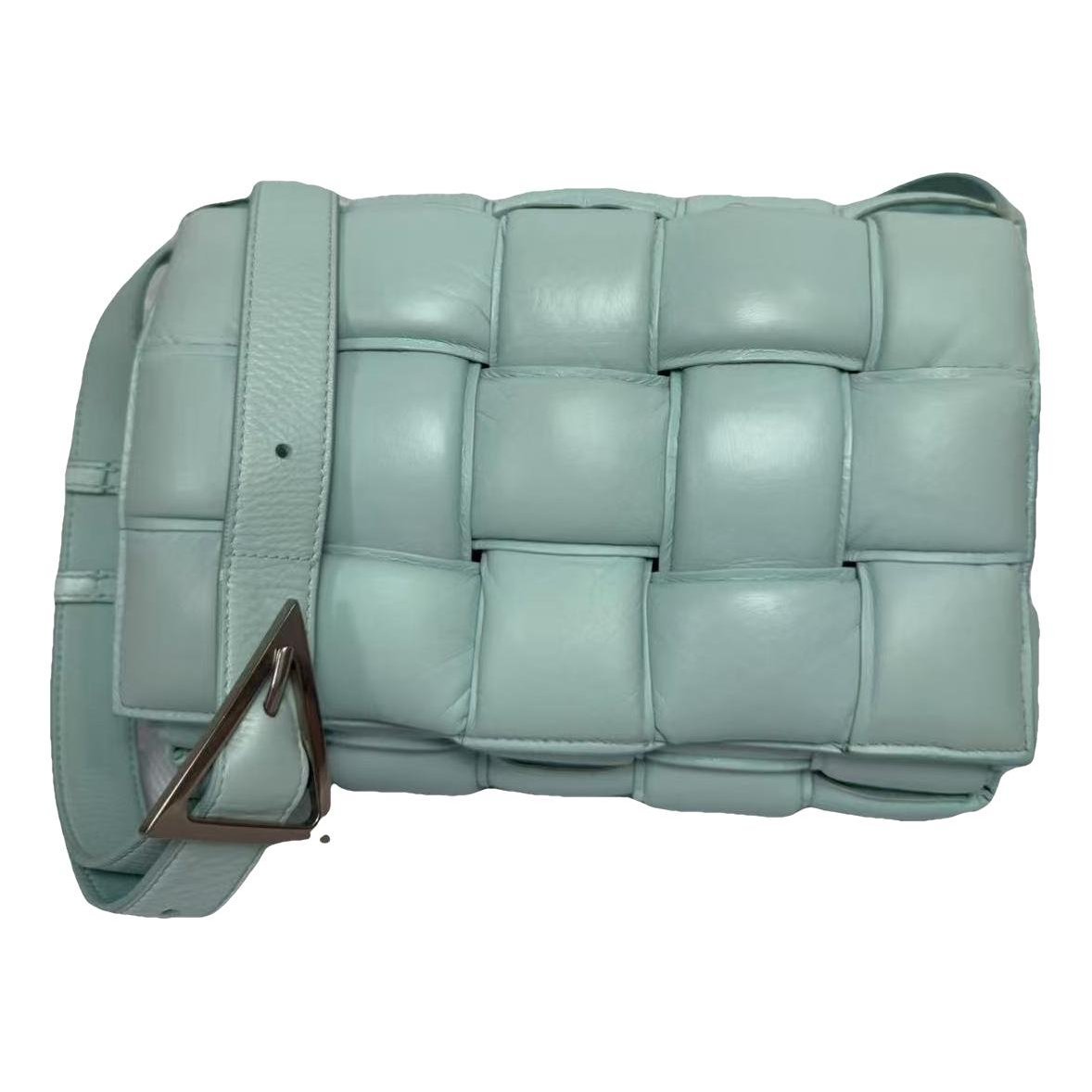 Cassette Padded leather handbag