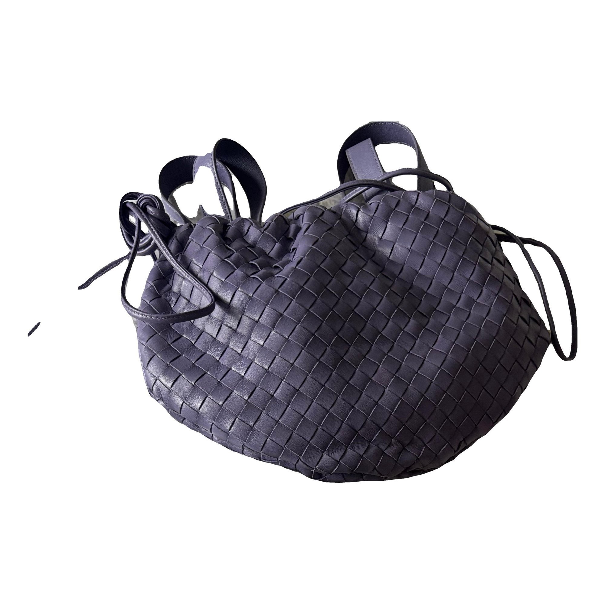 Bulb leather handbag