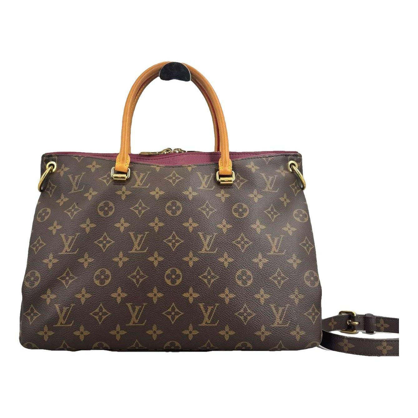 Pallas leather handbag