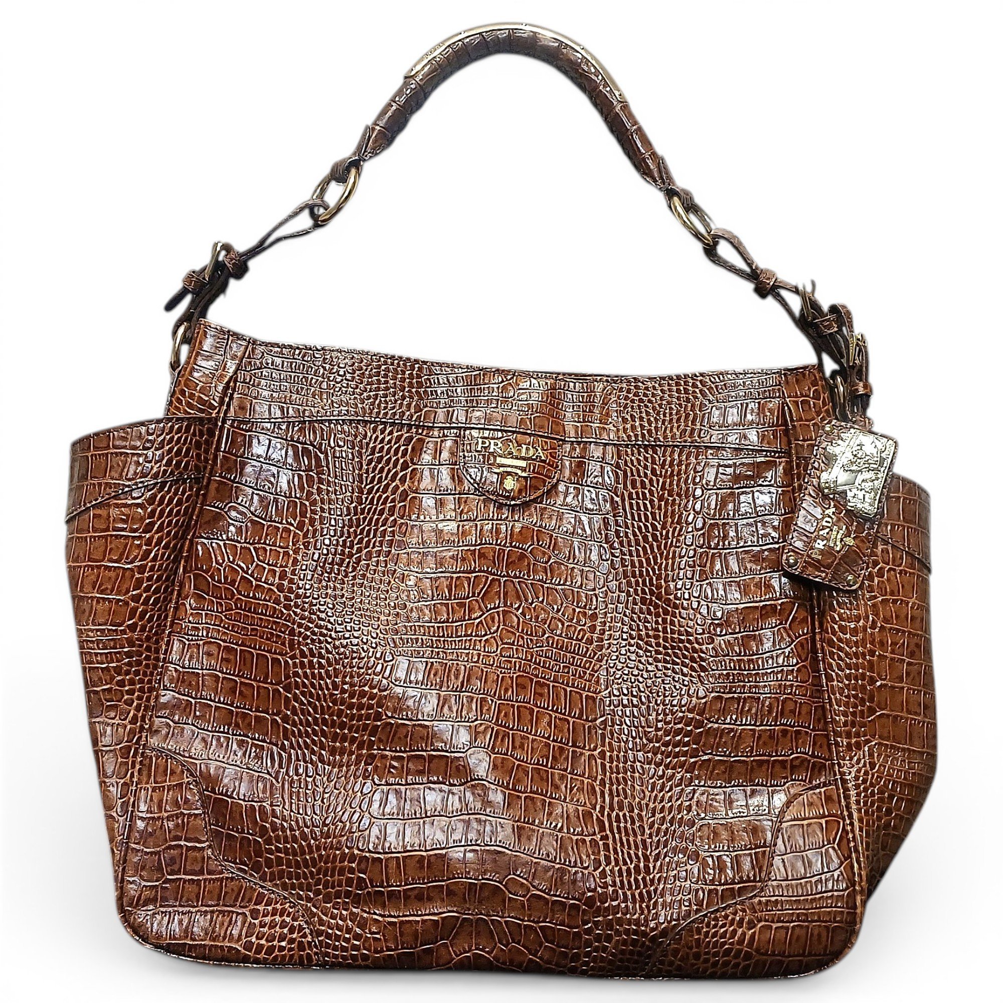 Buckle leather tote
