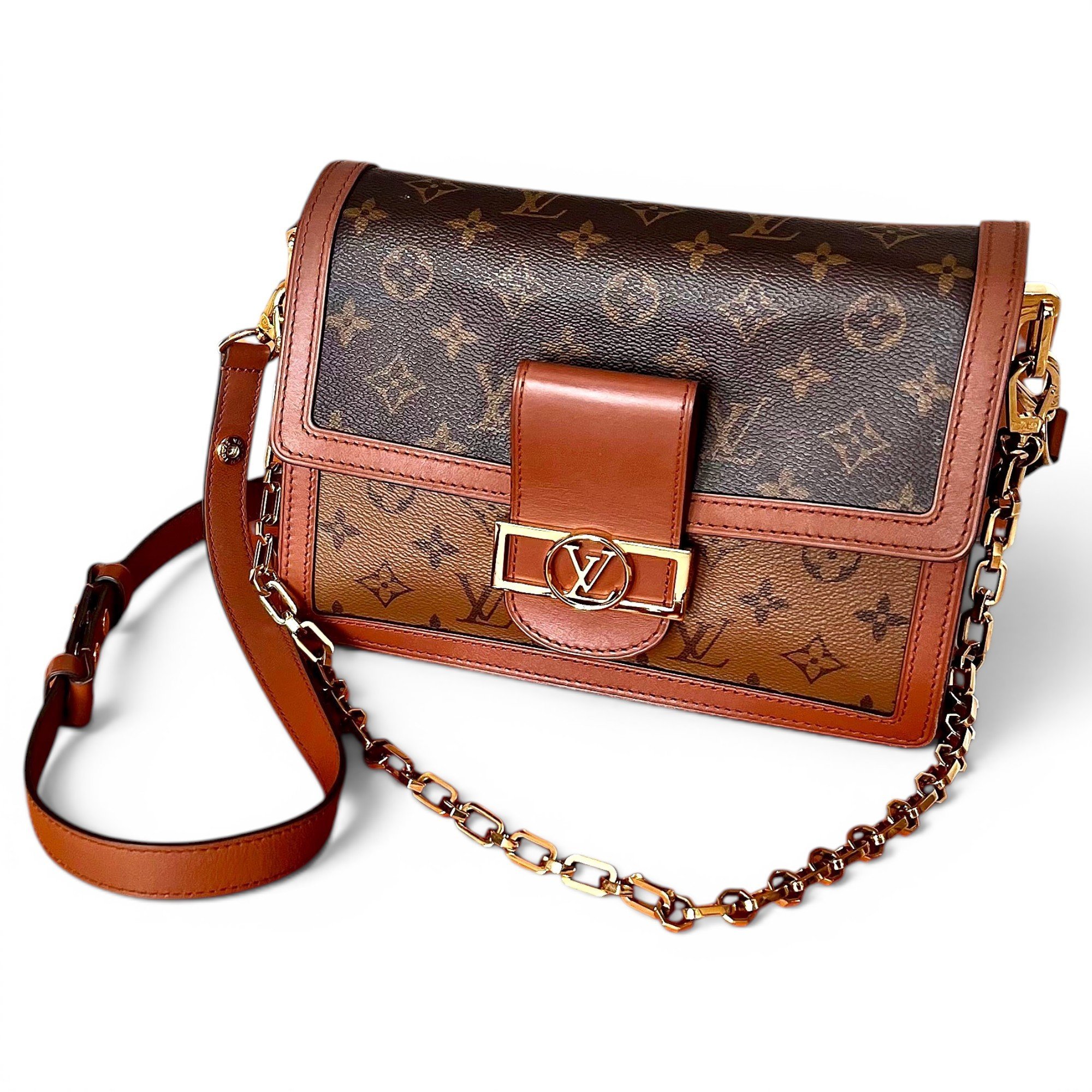 Dauphine leather crossbody bag