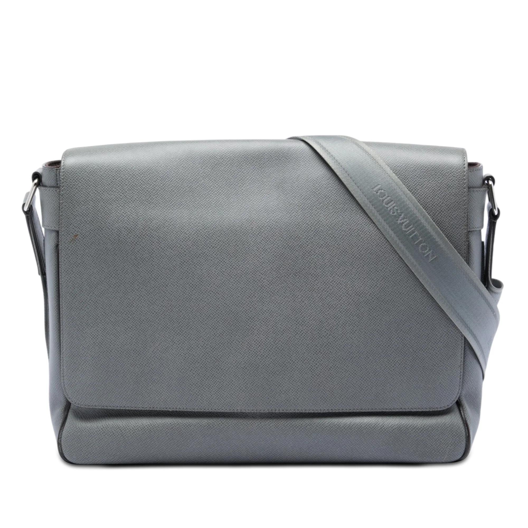 Leather bag