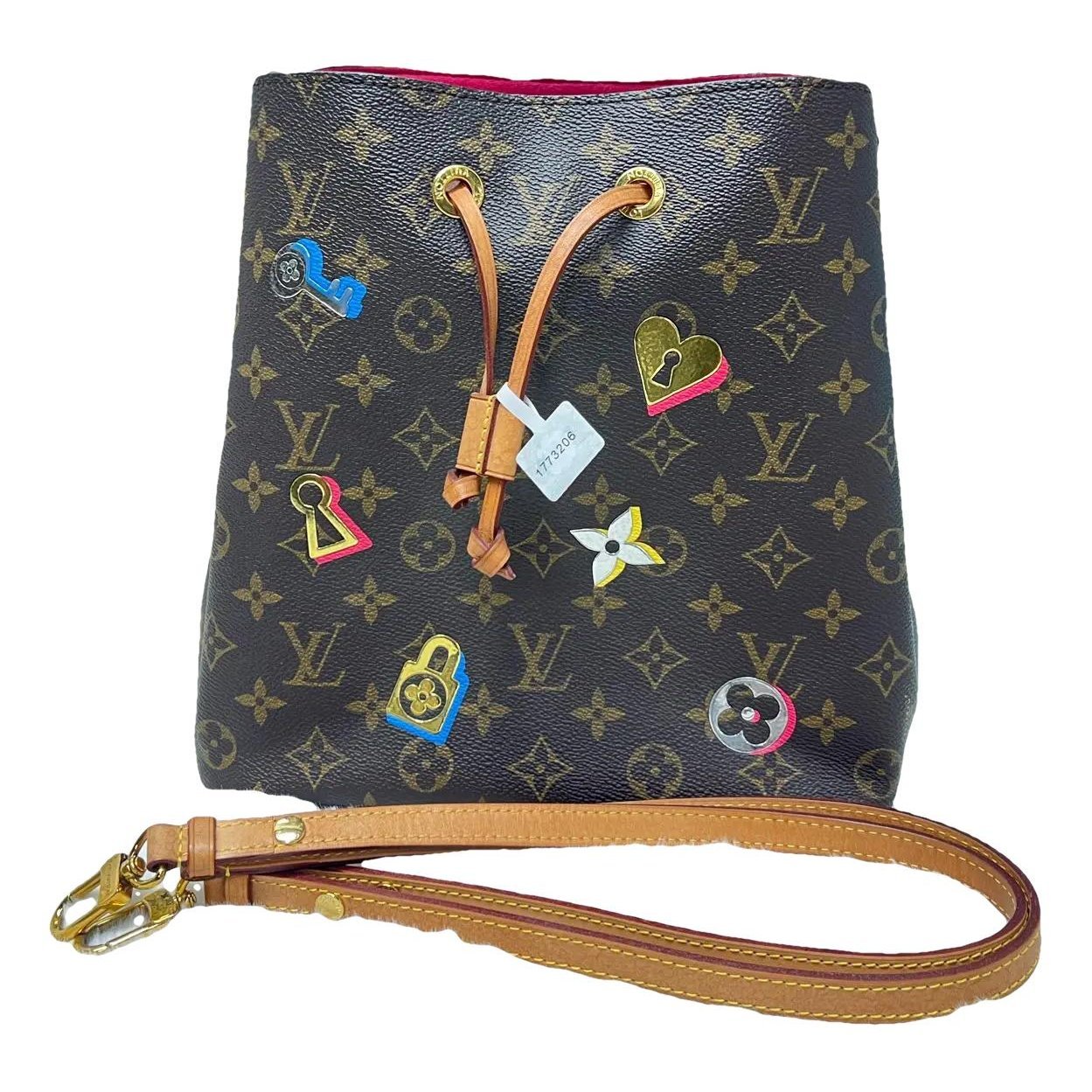 NéoNoé vinyl handbag