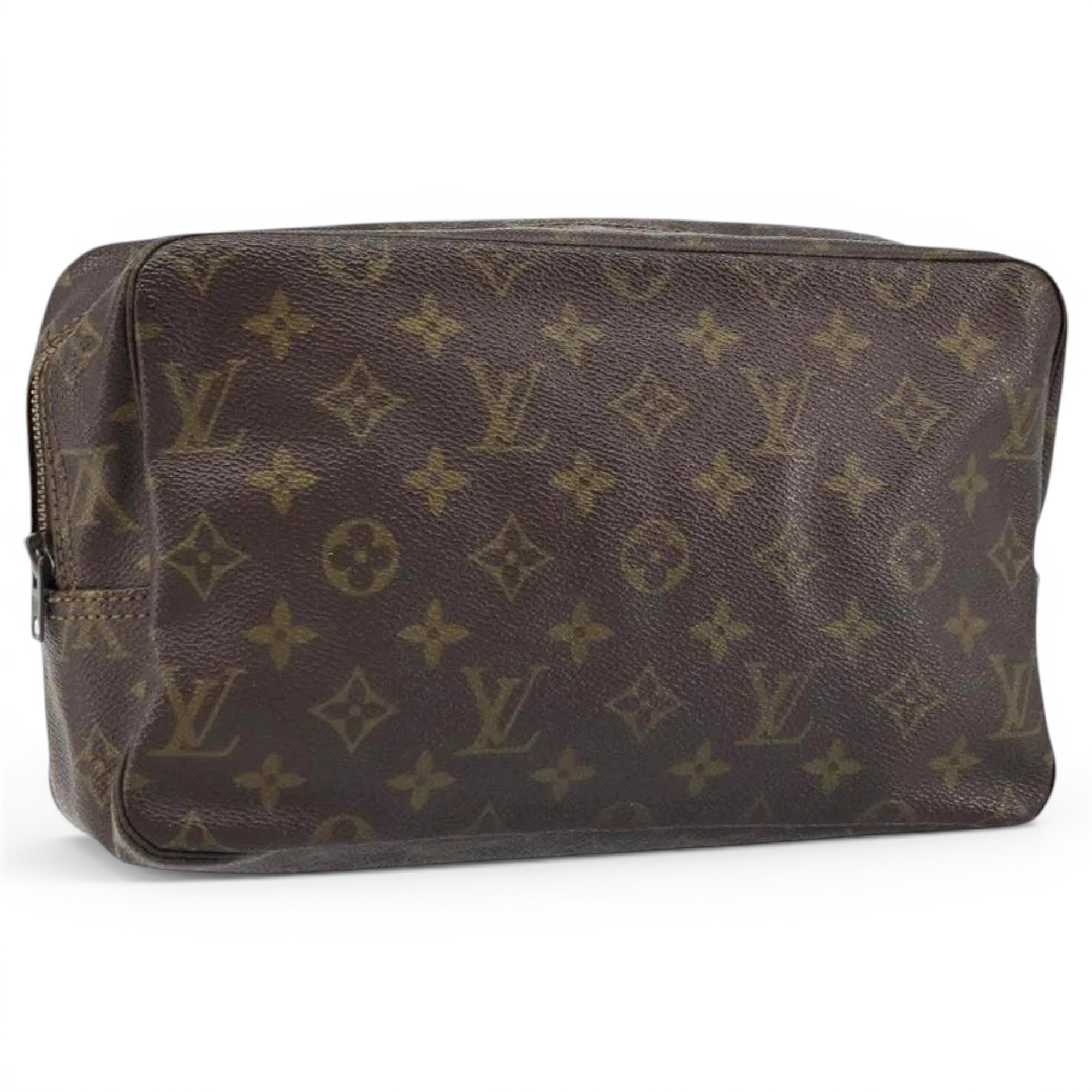 Leather clutch bag