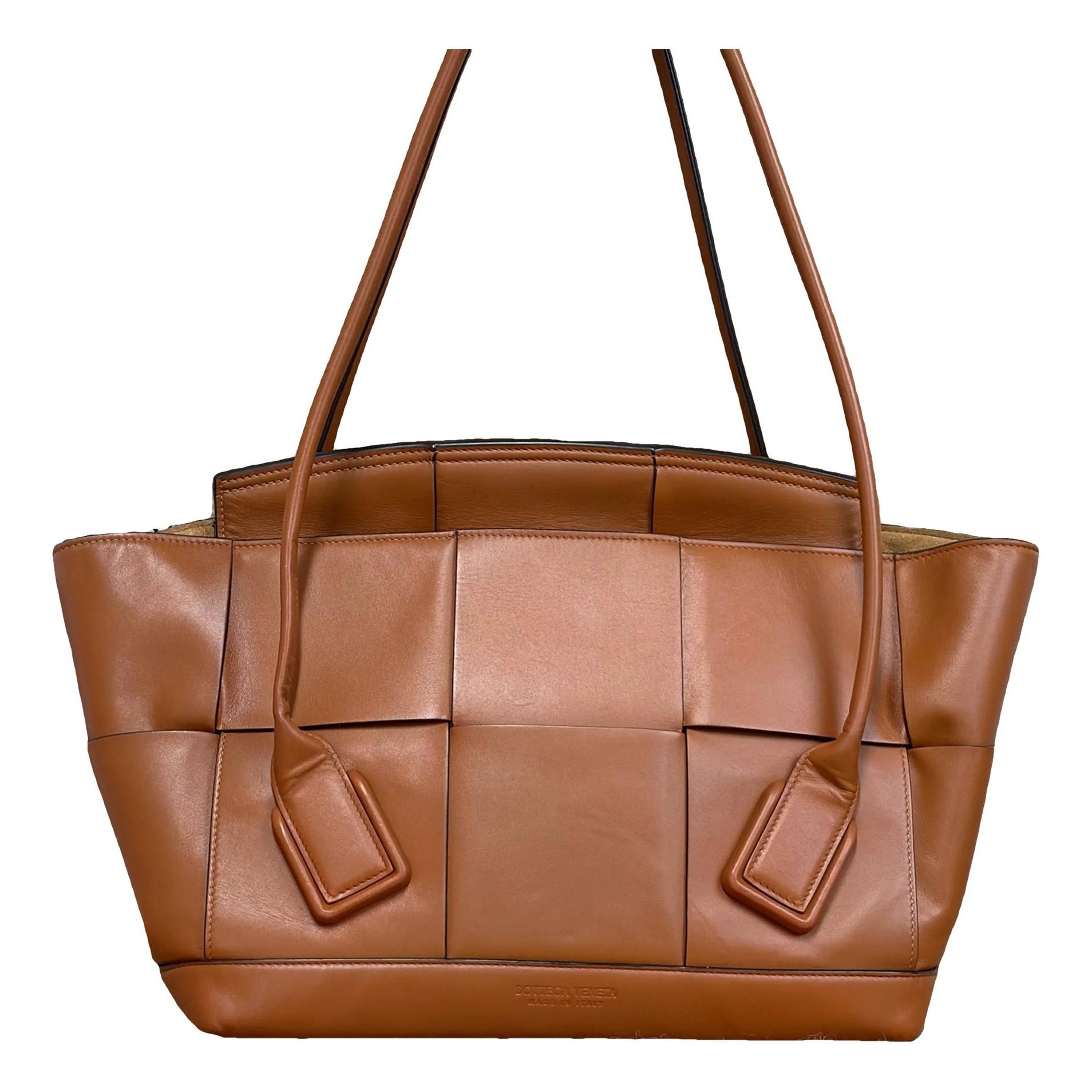 Arco leather handbag