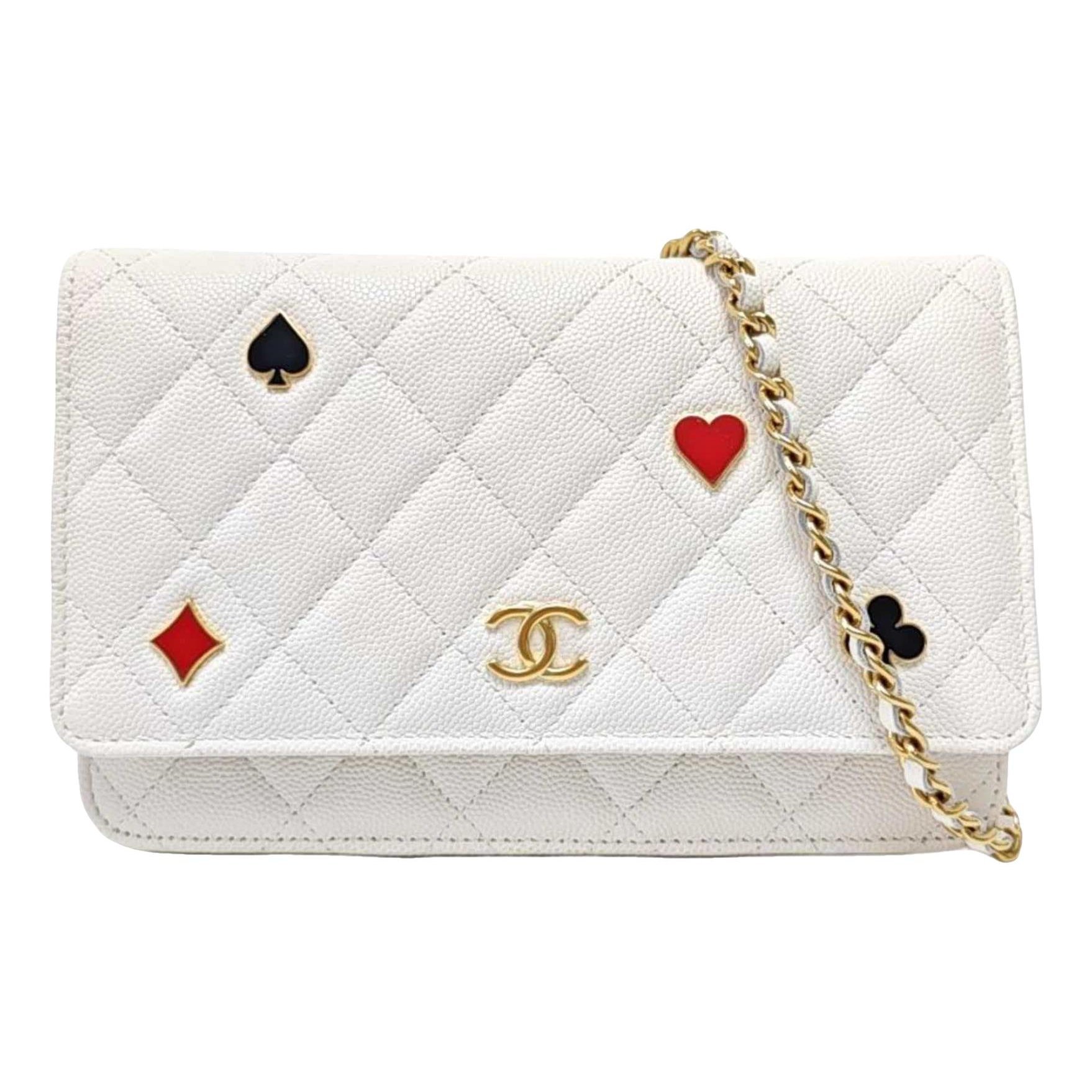Wallet On Chain Timeless/Classique leather crossbody bag