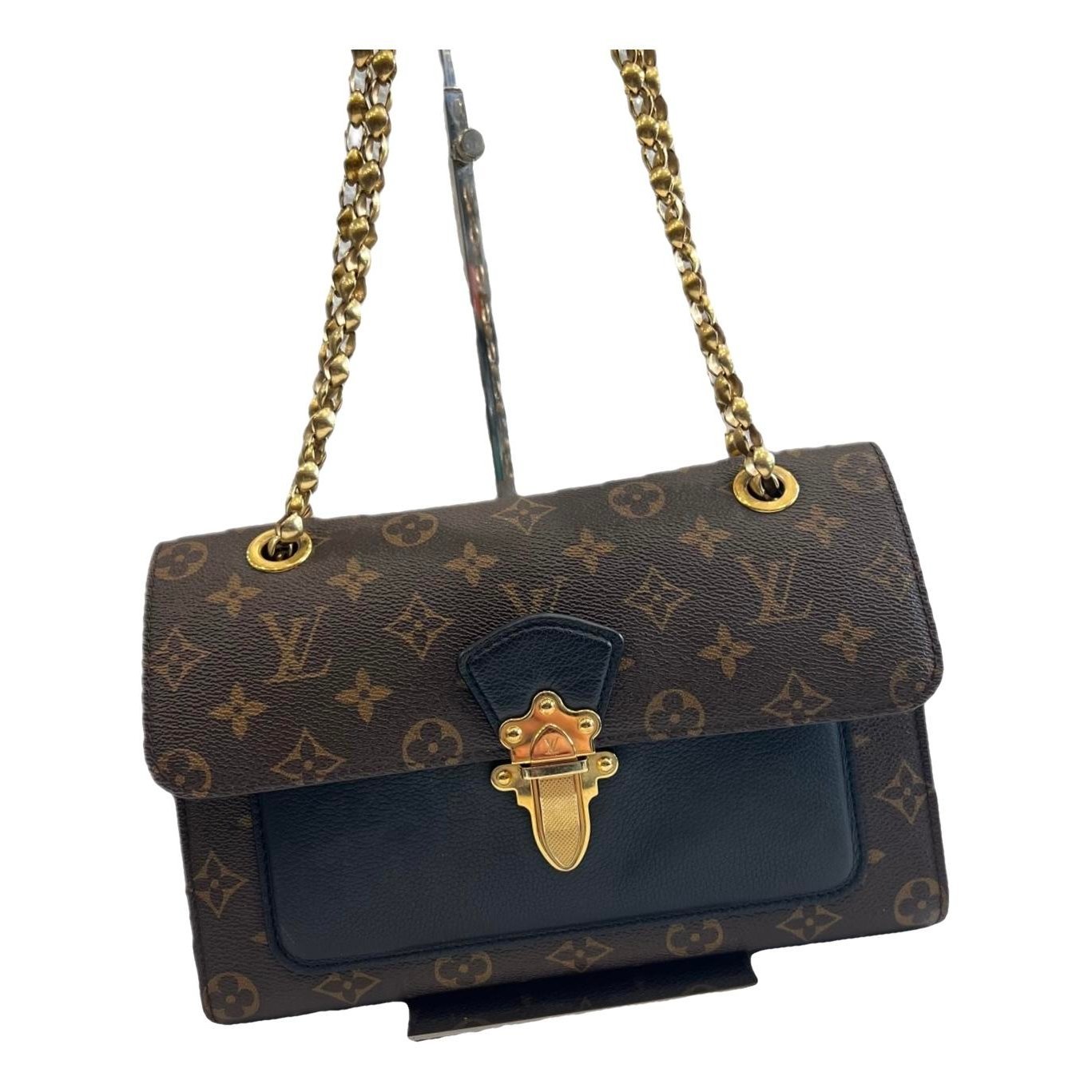Victoire leather handbag