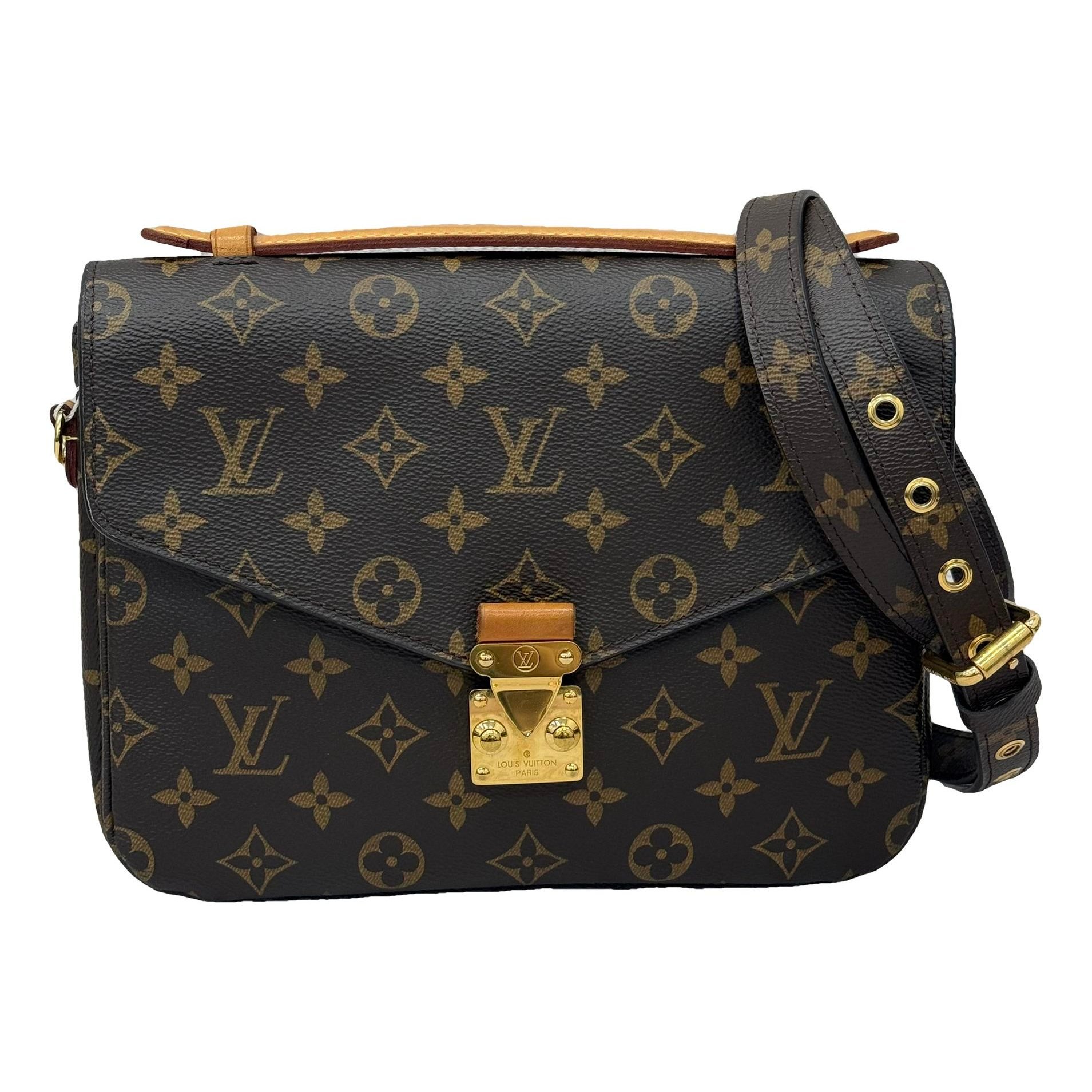Metis leather handbag
