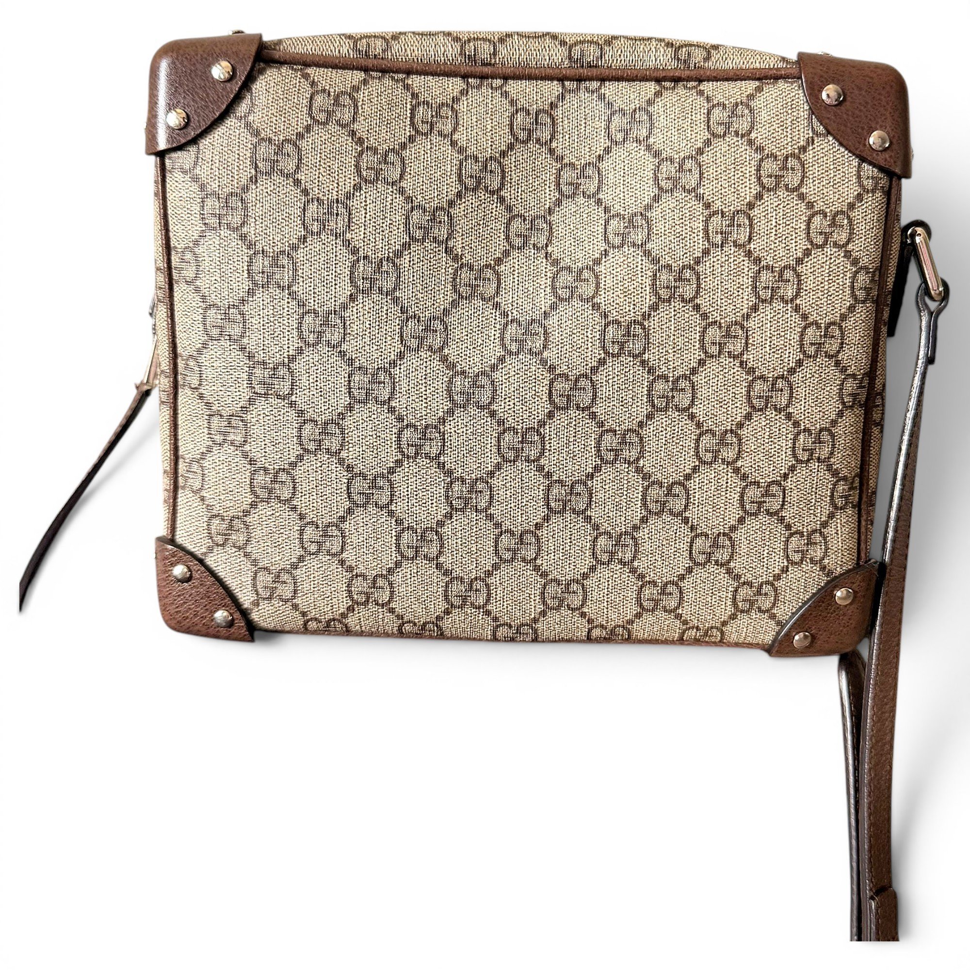 Leather crossbody bag