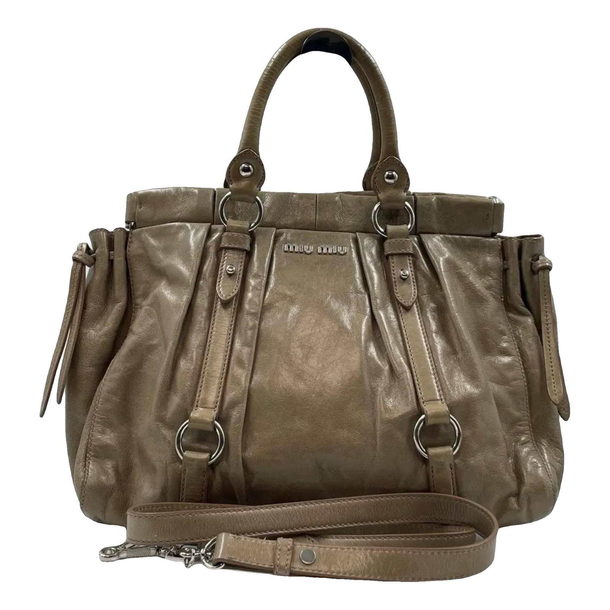 Vitello leather handbag