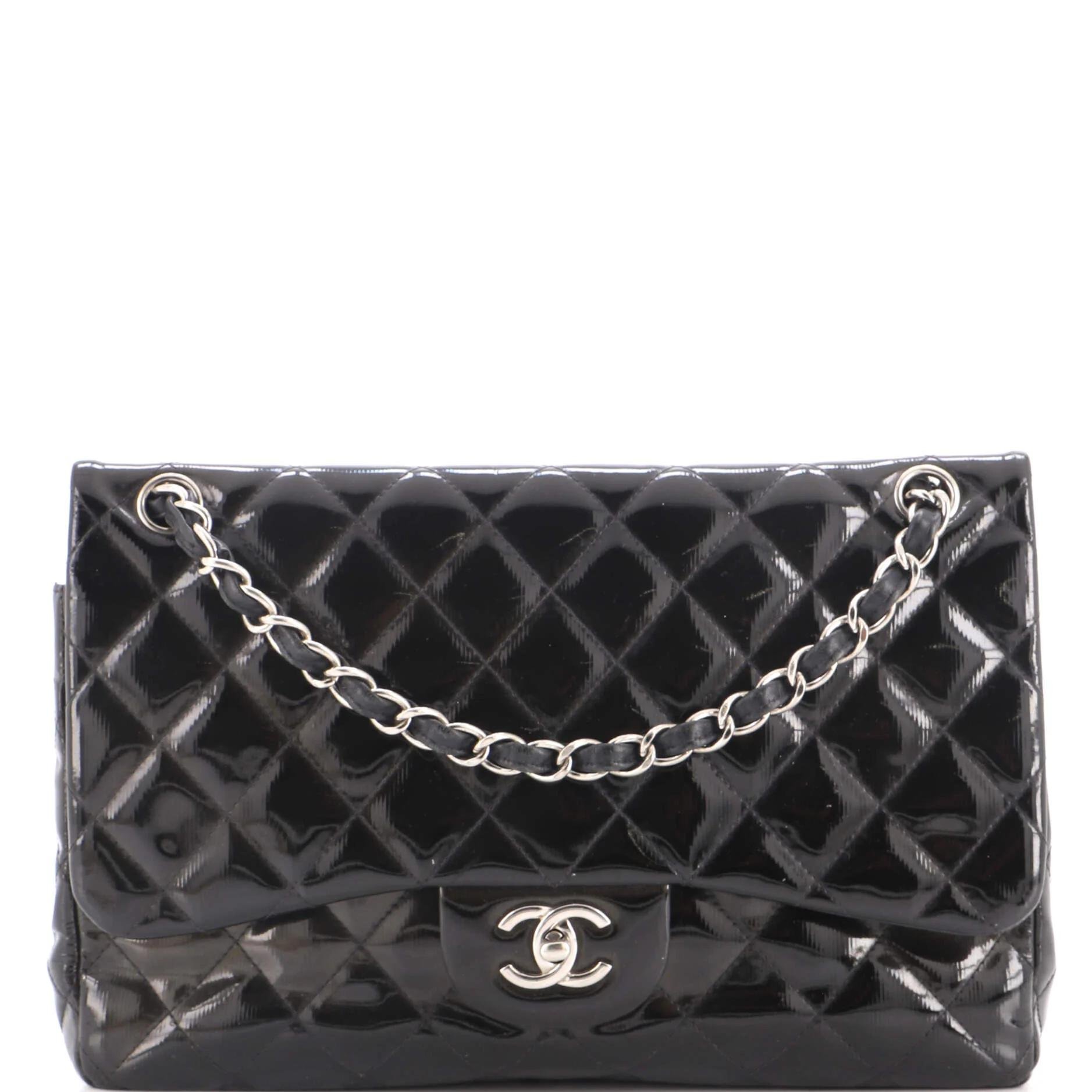 Timeless/Classique patent leather handbag