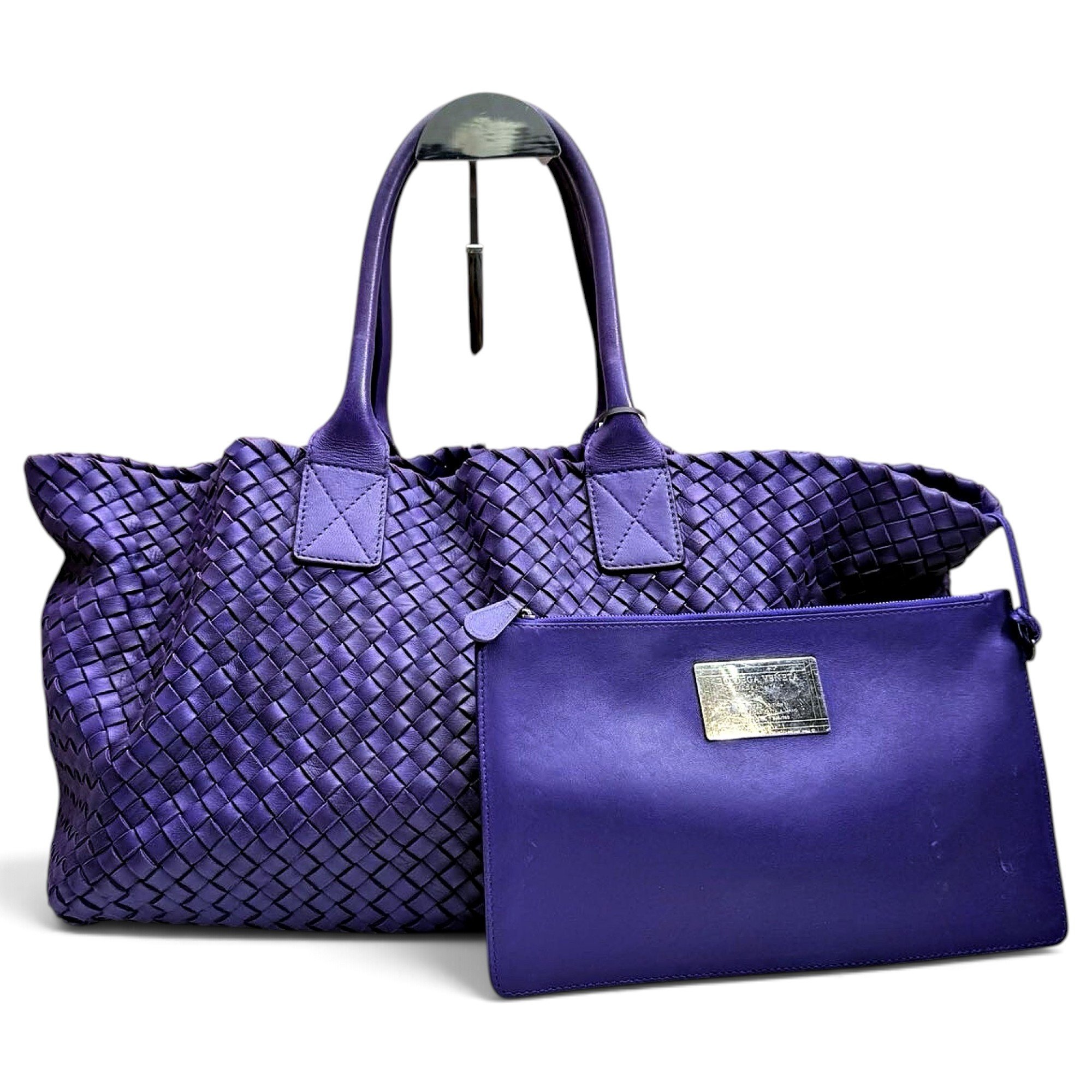 Cabat leather tote