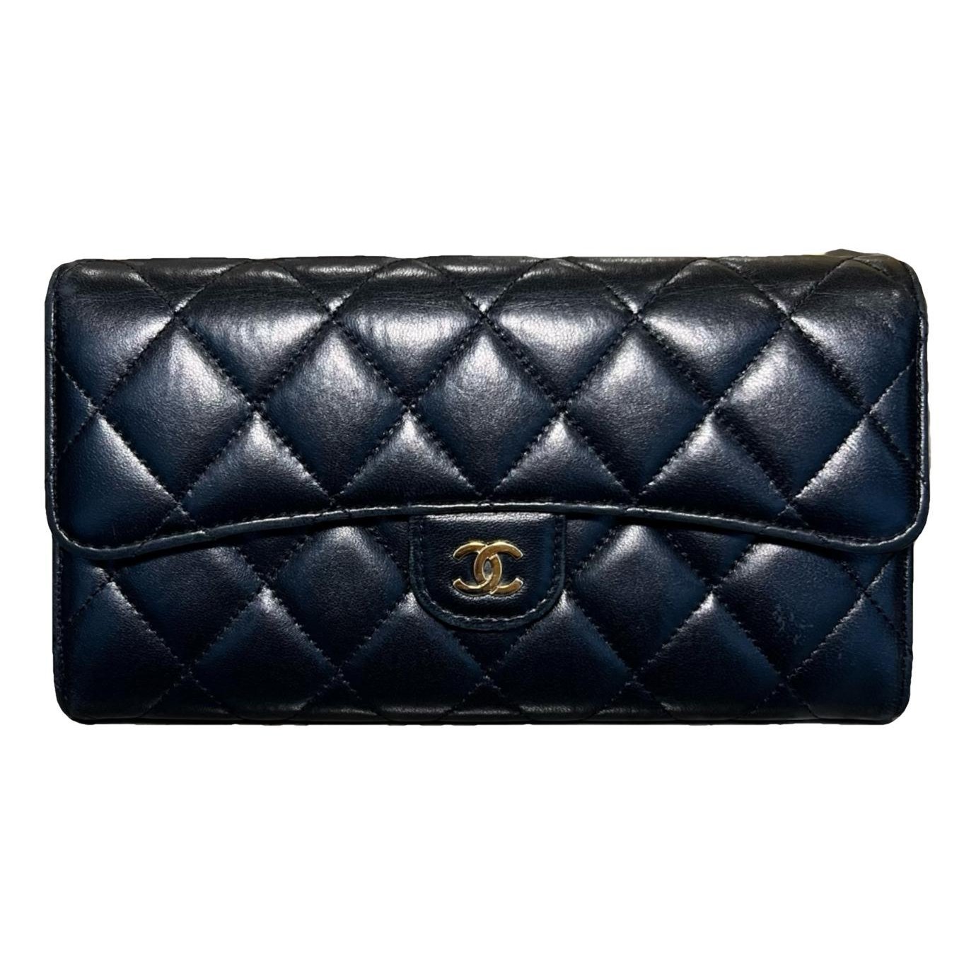 Timeless/Classique leather crossbody bag