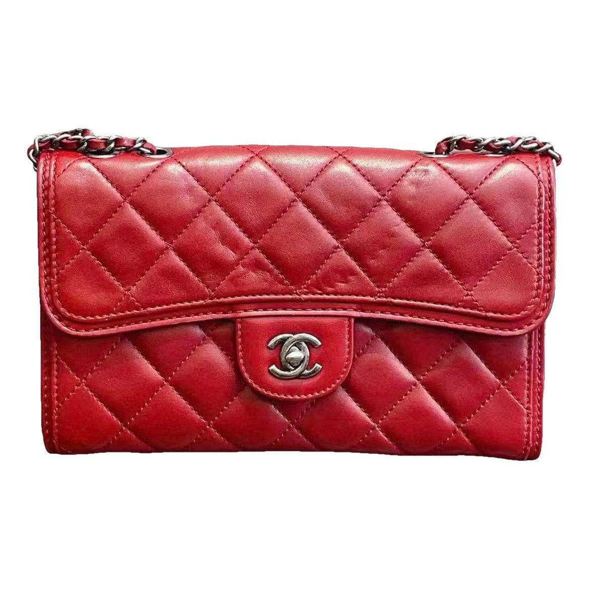 Timeless/Classique leather crossbody bag