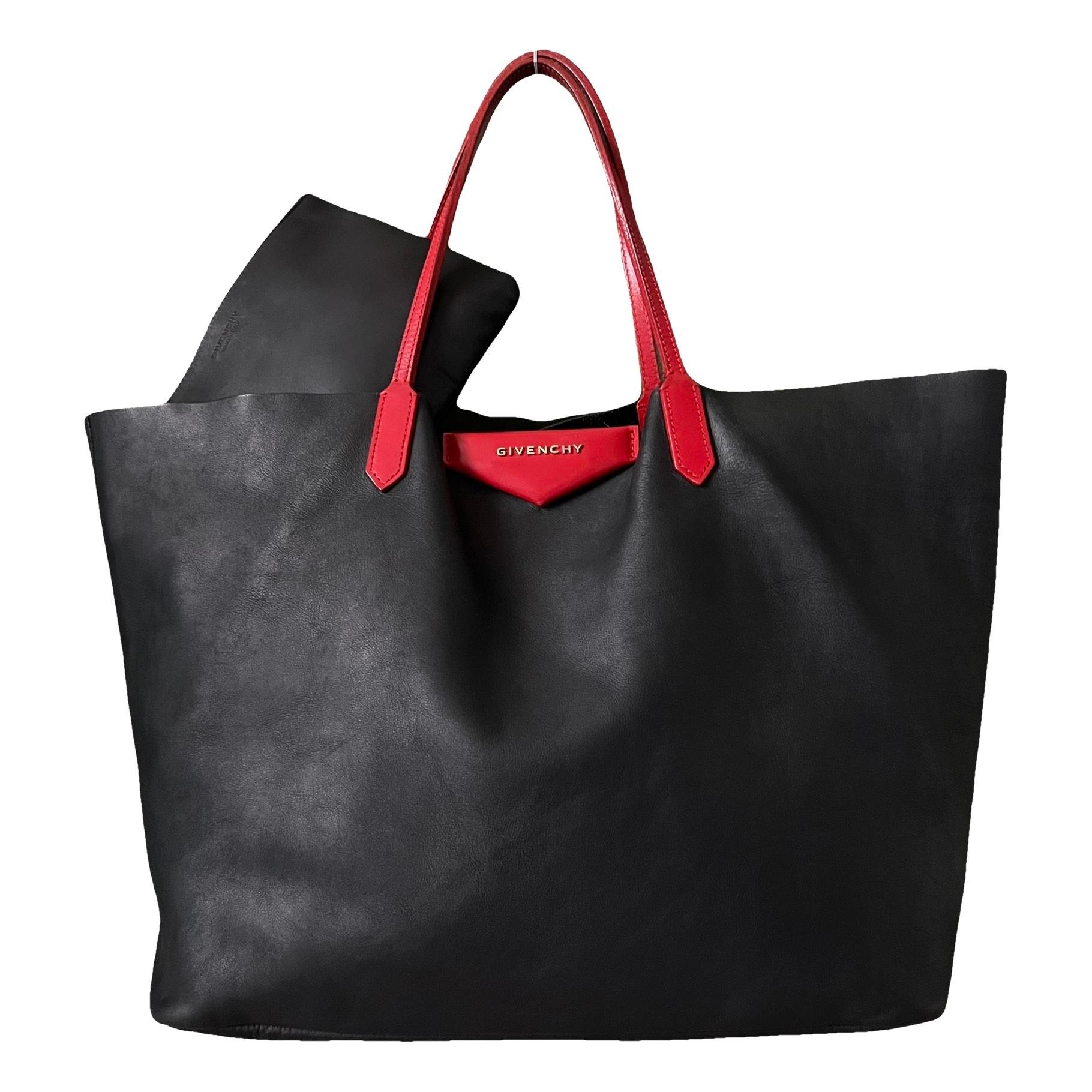 Givenchy Antigona leather handbag