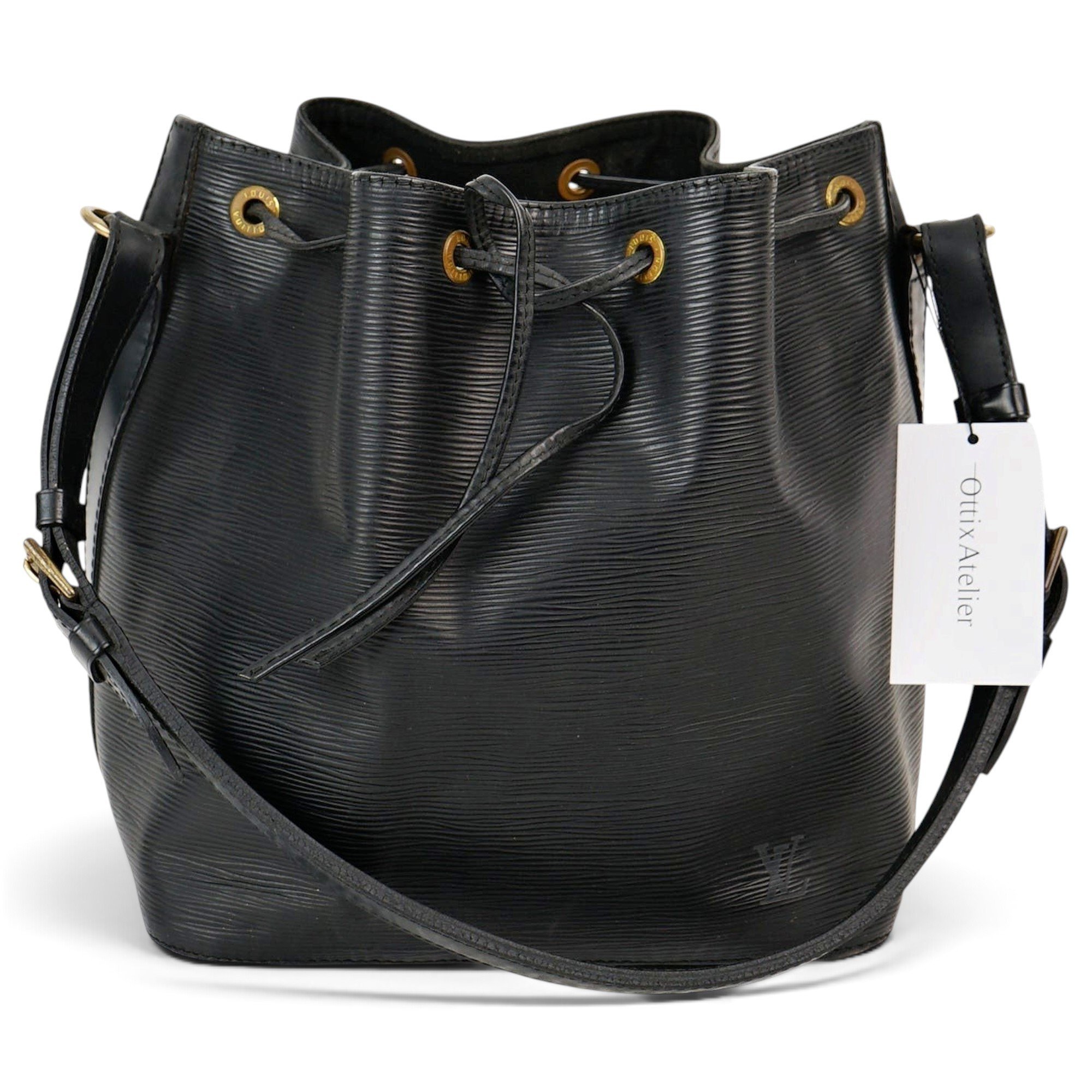 Poche Noé leather handbag