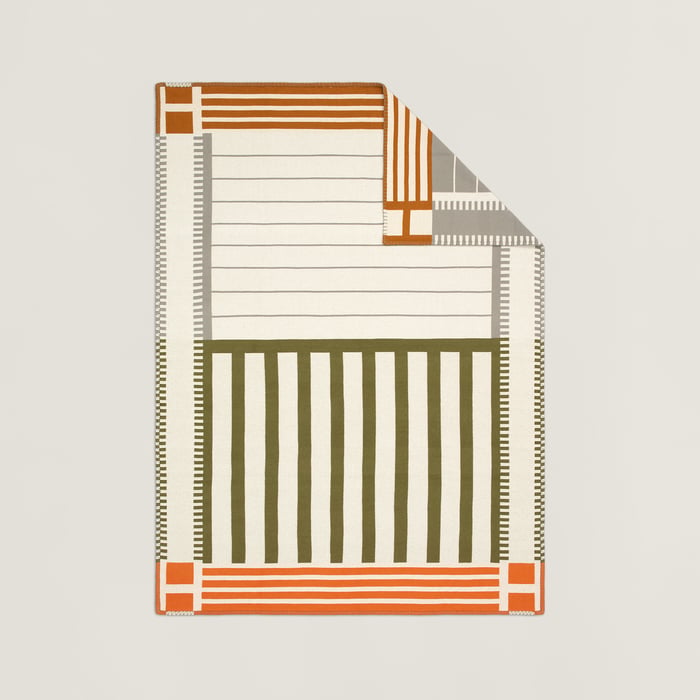 Avalon H Serif Blanket
