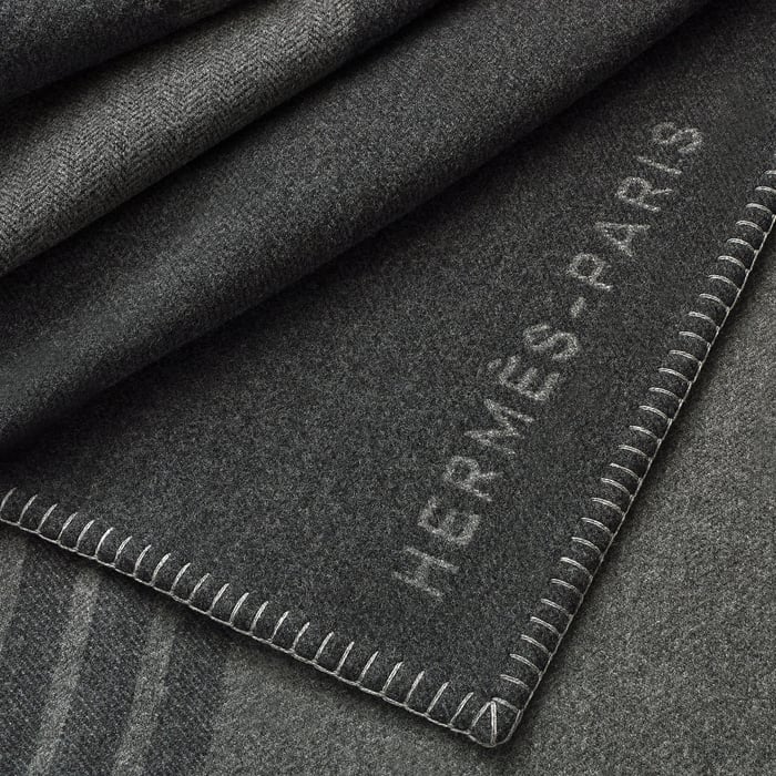 Gris H Tape Bed Cover
