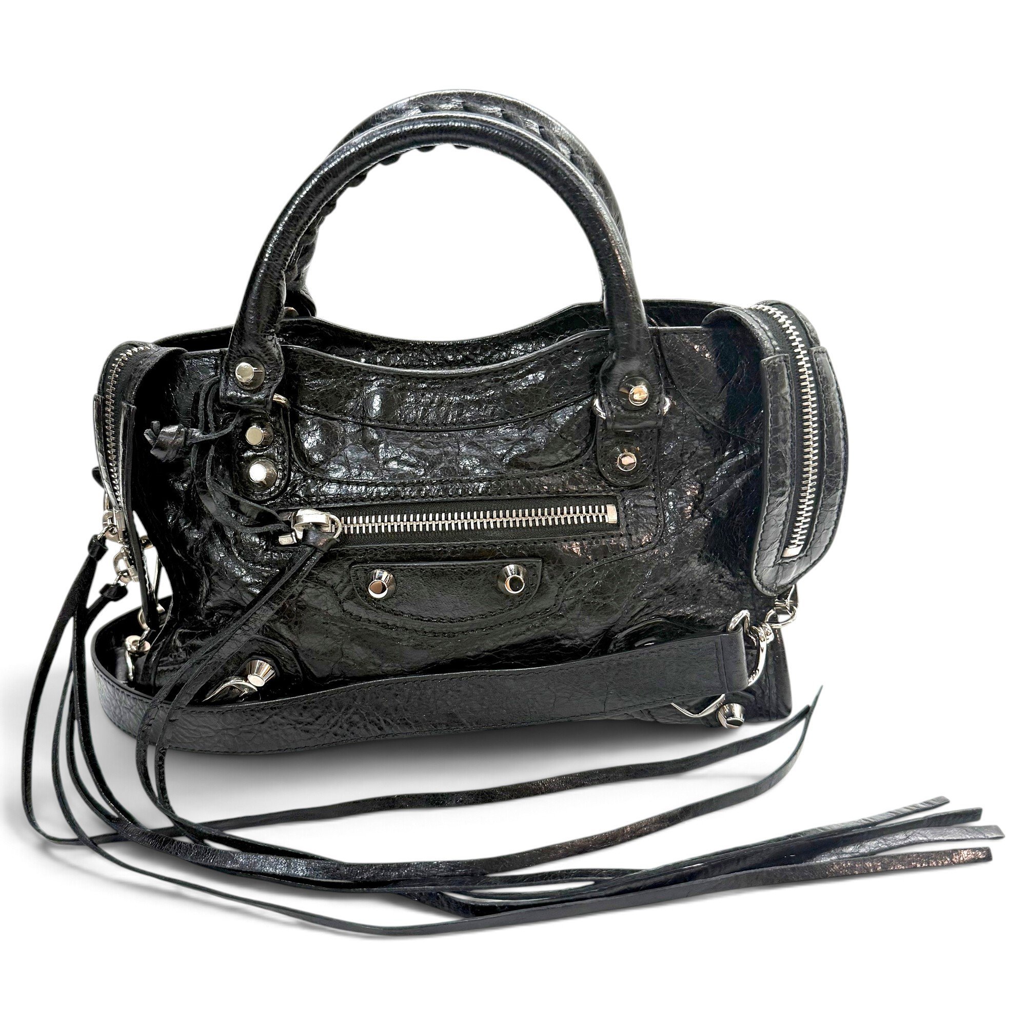 City leather handbag