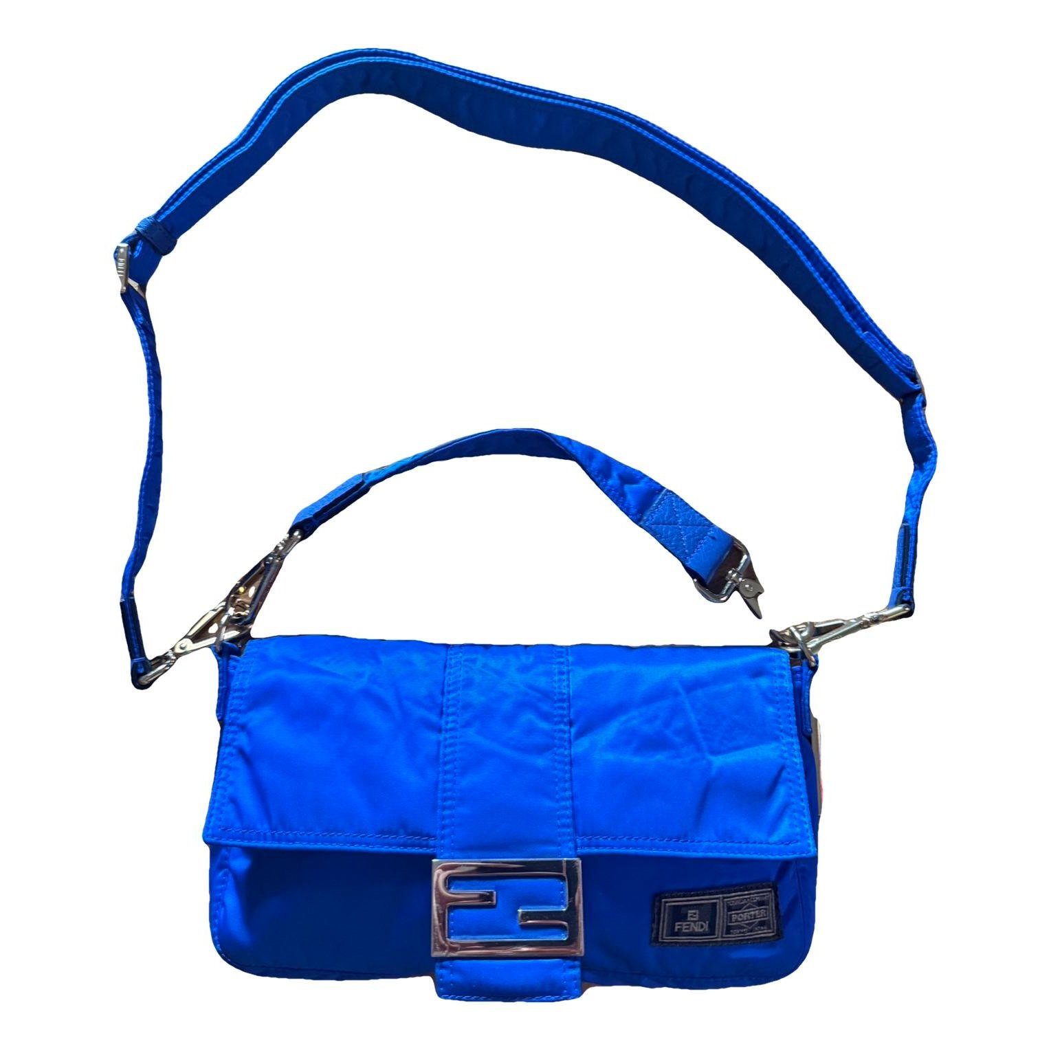 Baguette handbag