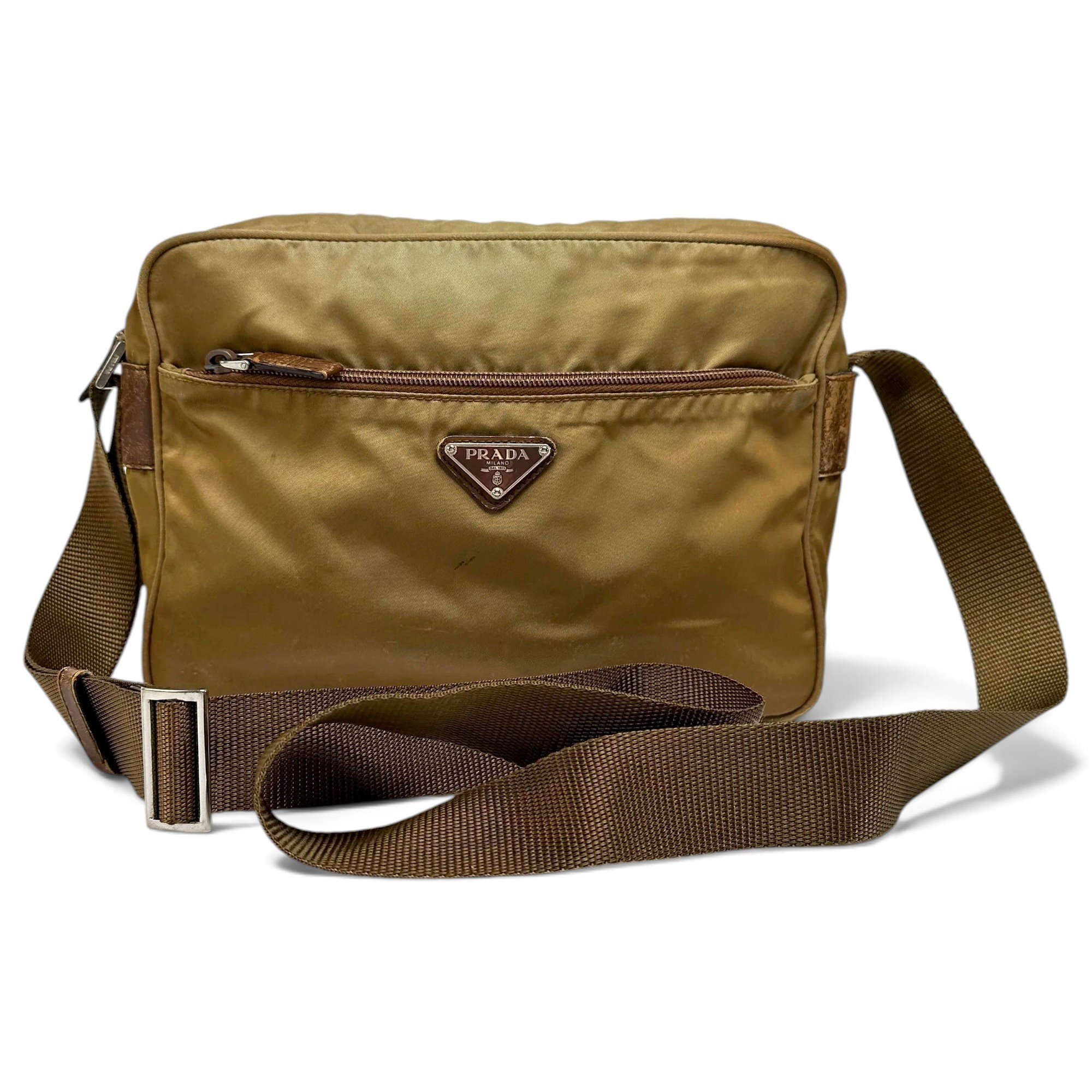 Prada Re-Edition 2005 handbag