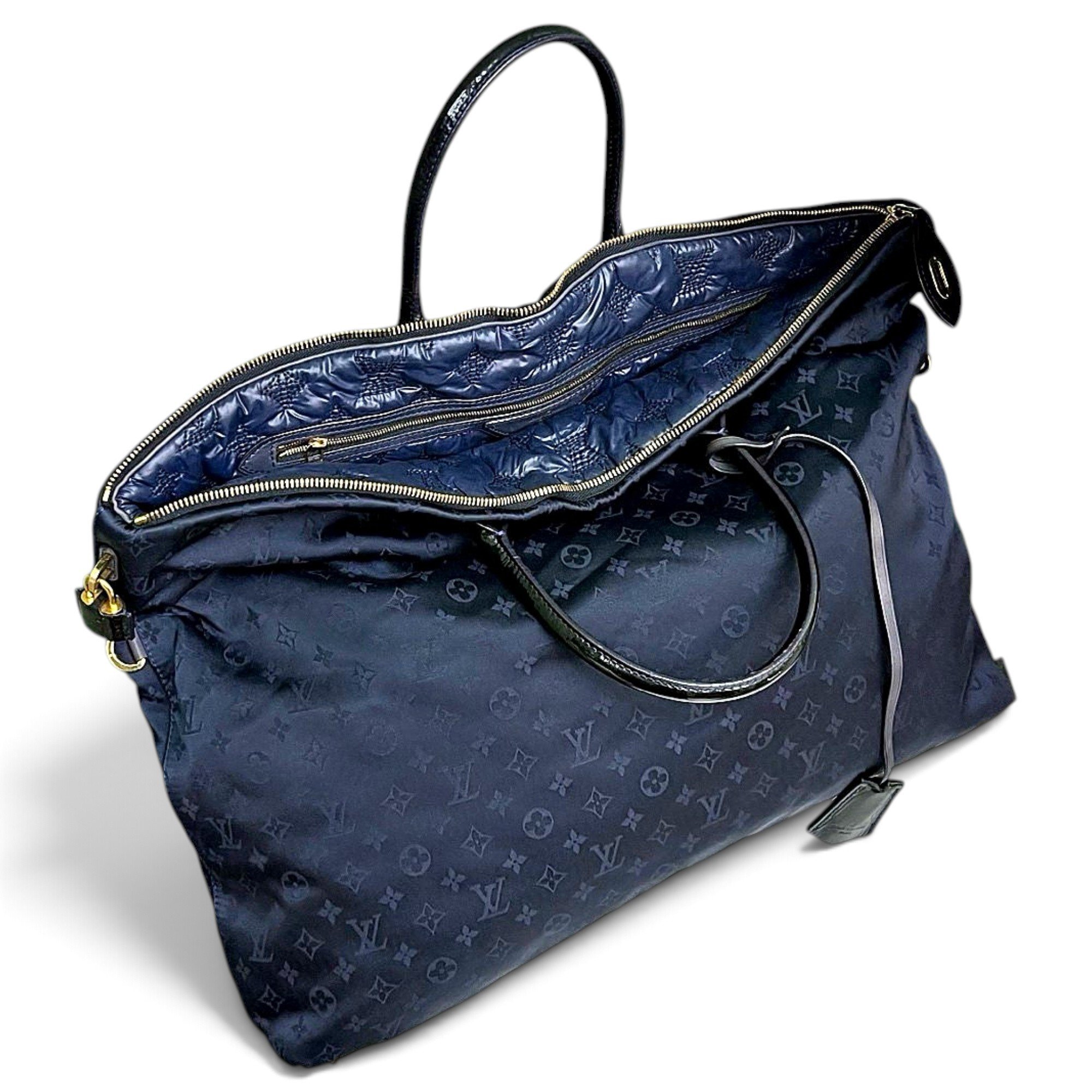 Soft Lockit cloth handbag