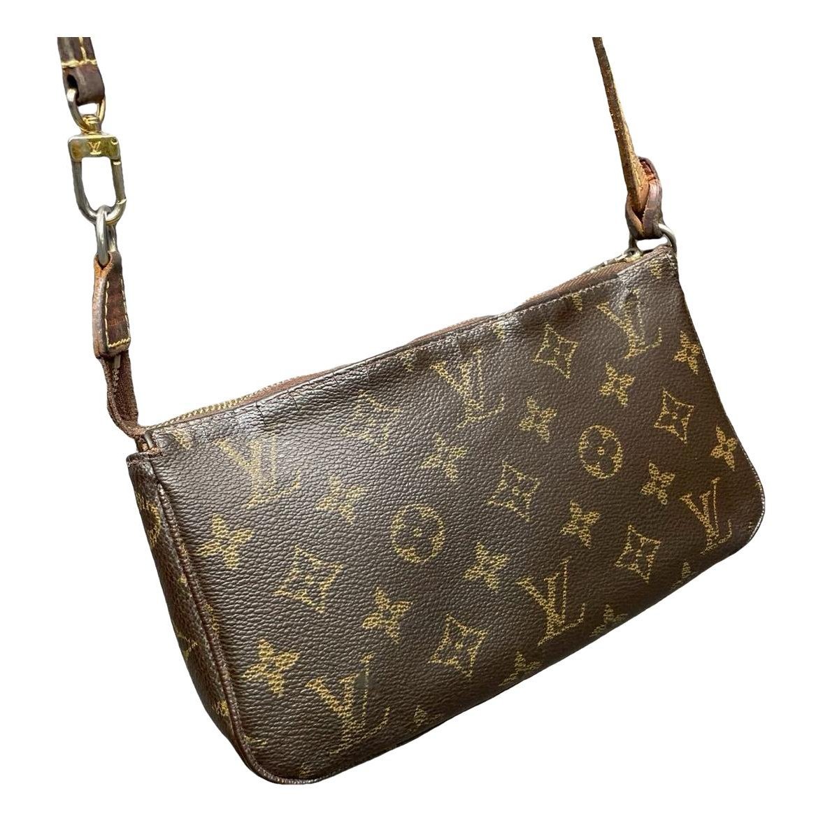 Pochette Accessoire leather handbag