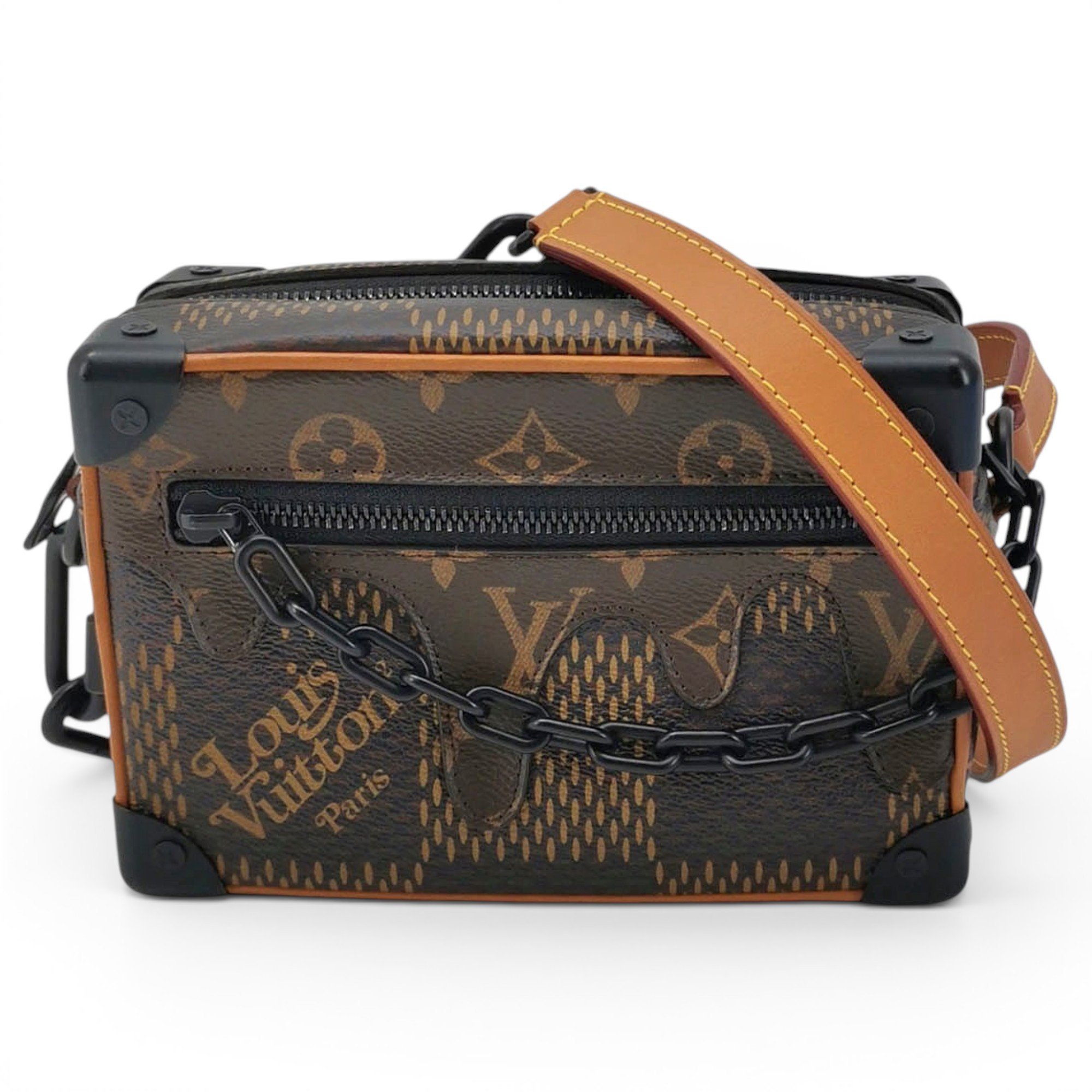 Side Trunk leather tote