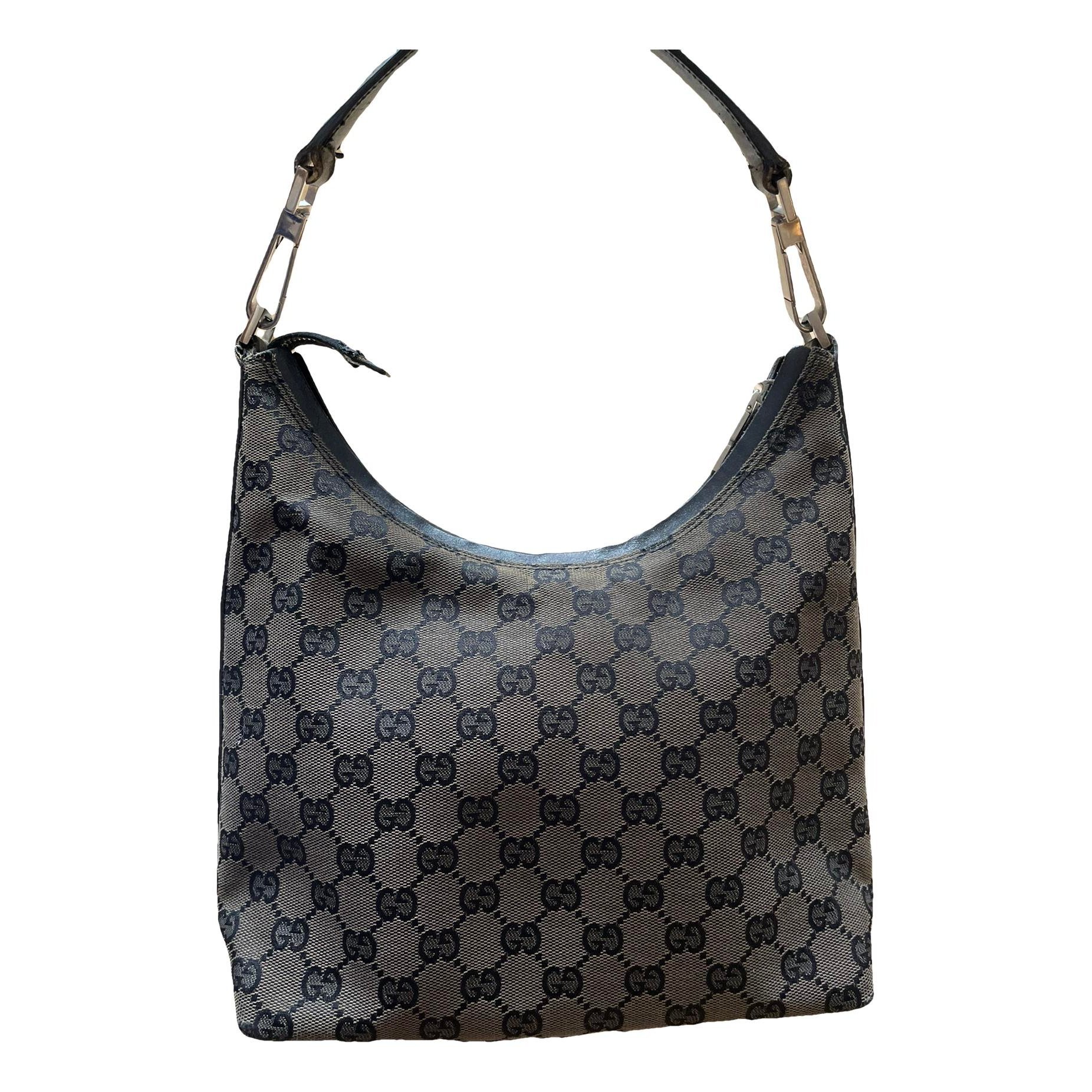Hobo leather handbag