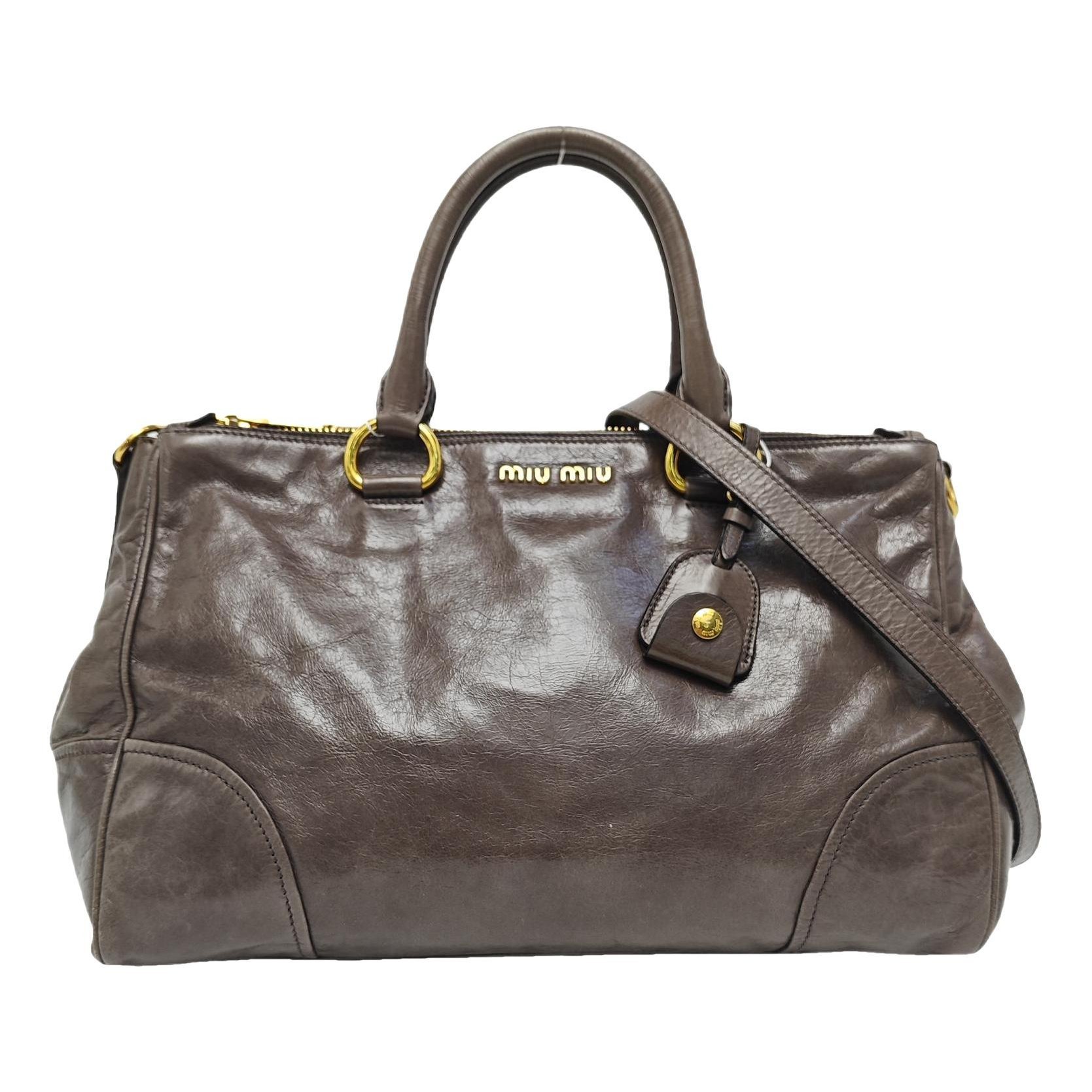 Leather handbag