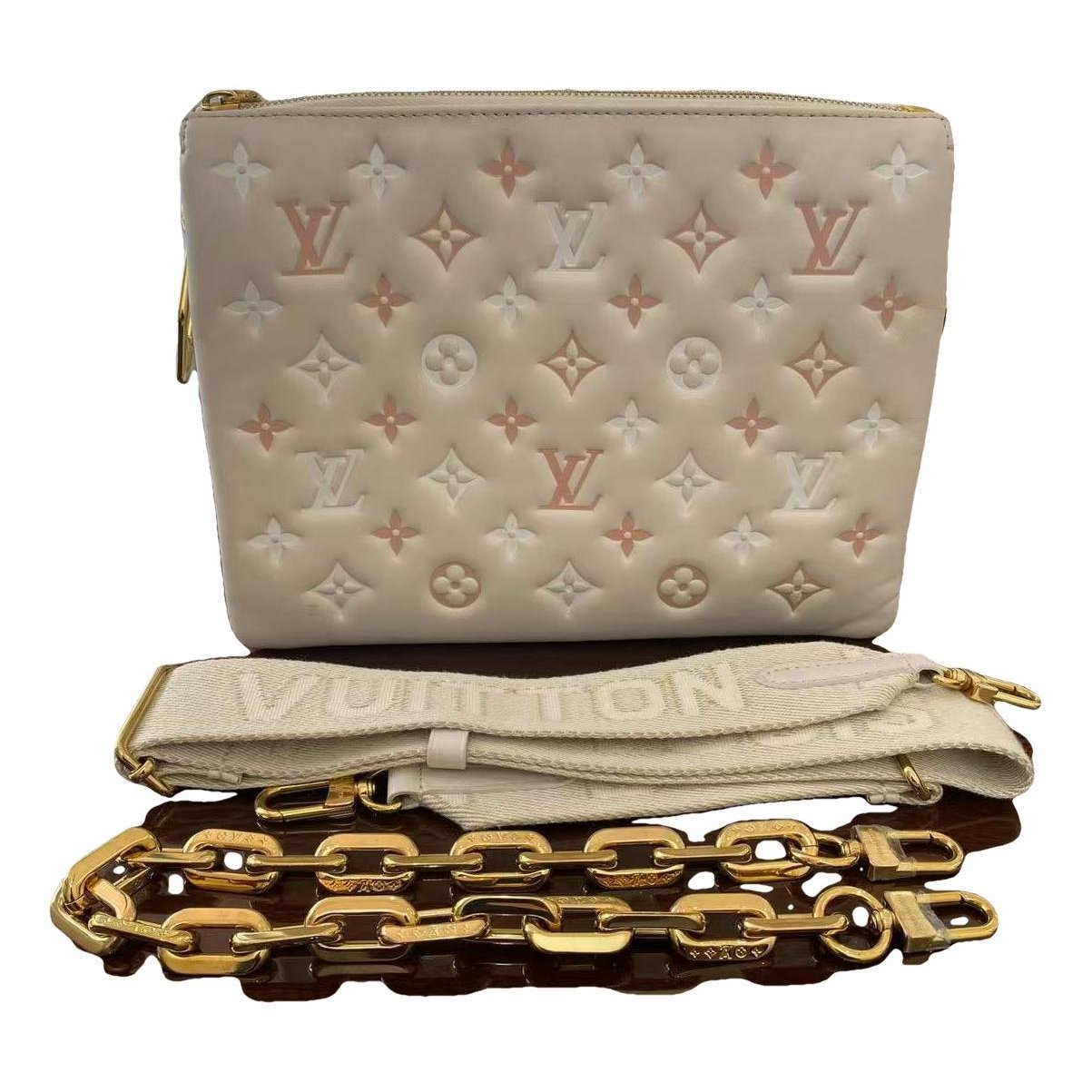 Coussin leather tote
