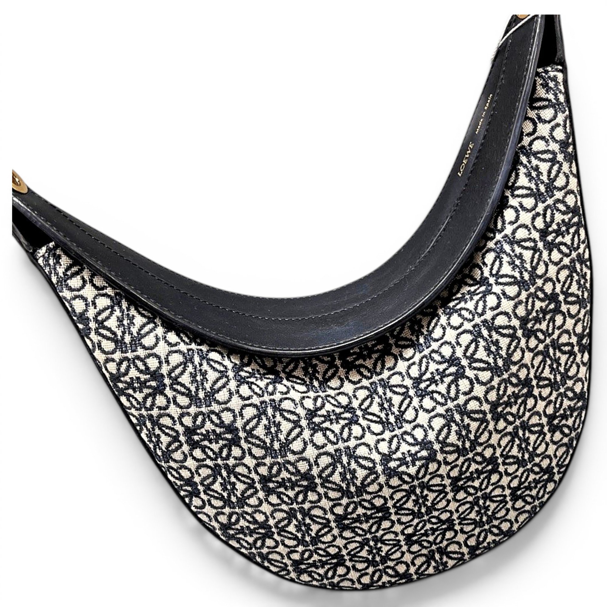 Luna leather handbag