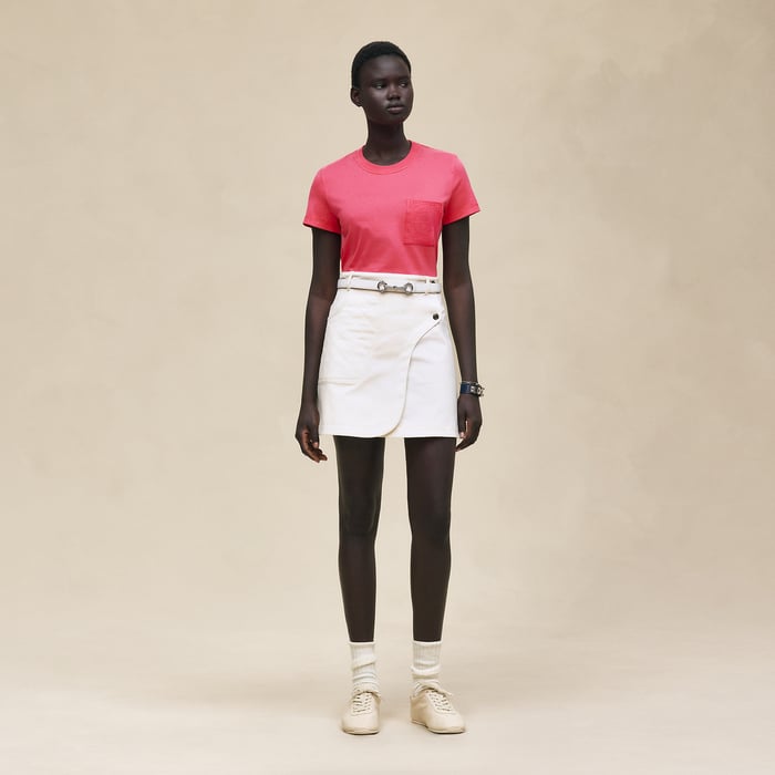 Rose Pivoine Embroidered Pocket T-shirt