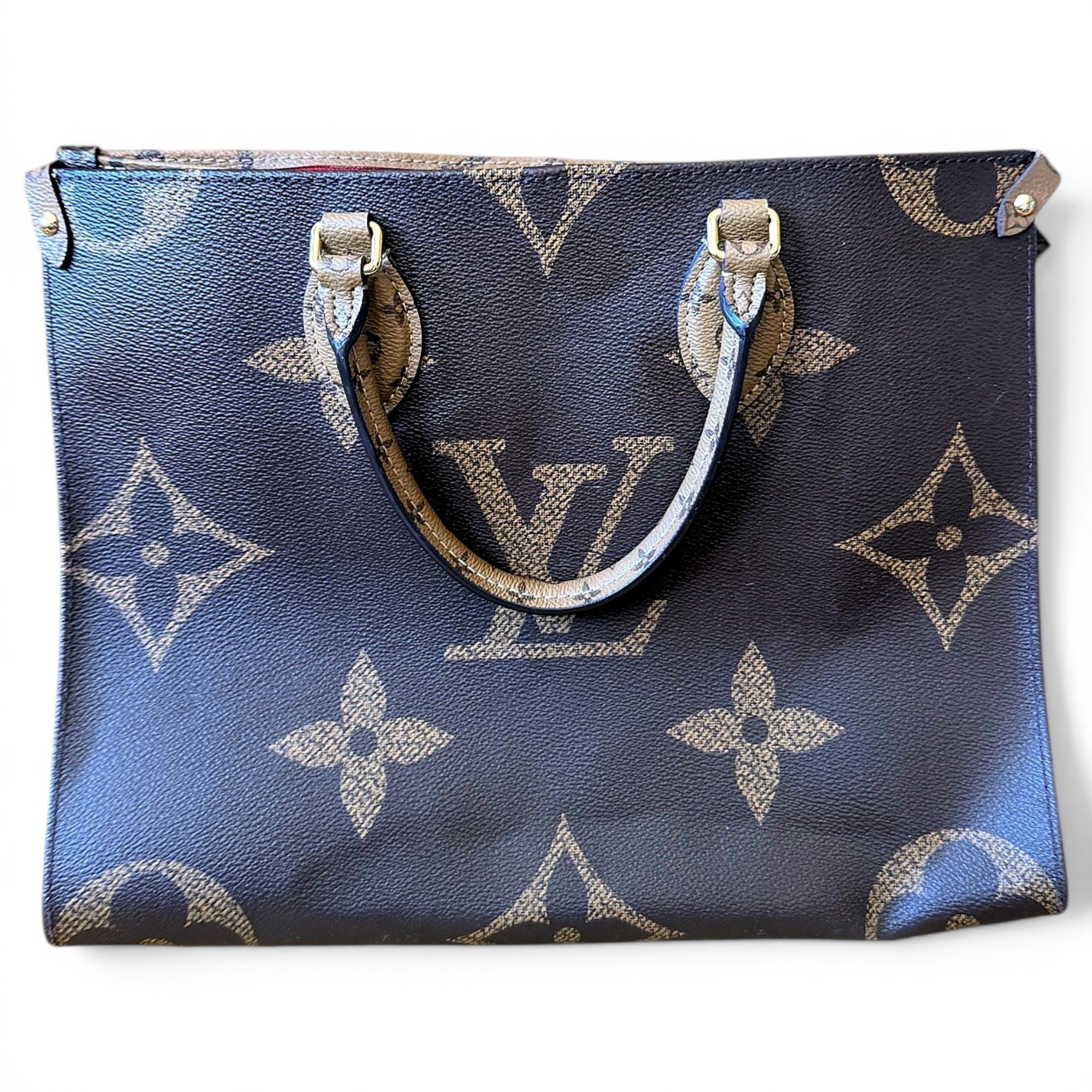Onthego leather tote