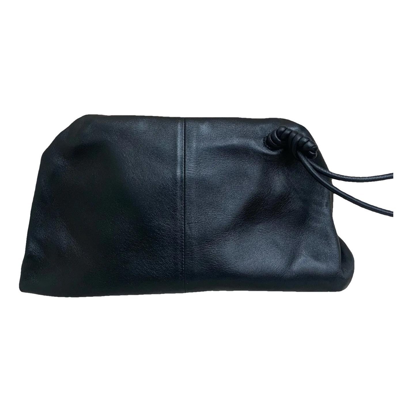 BV Trine leather clutch bag