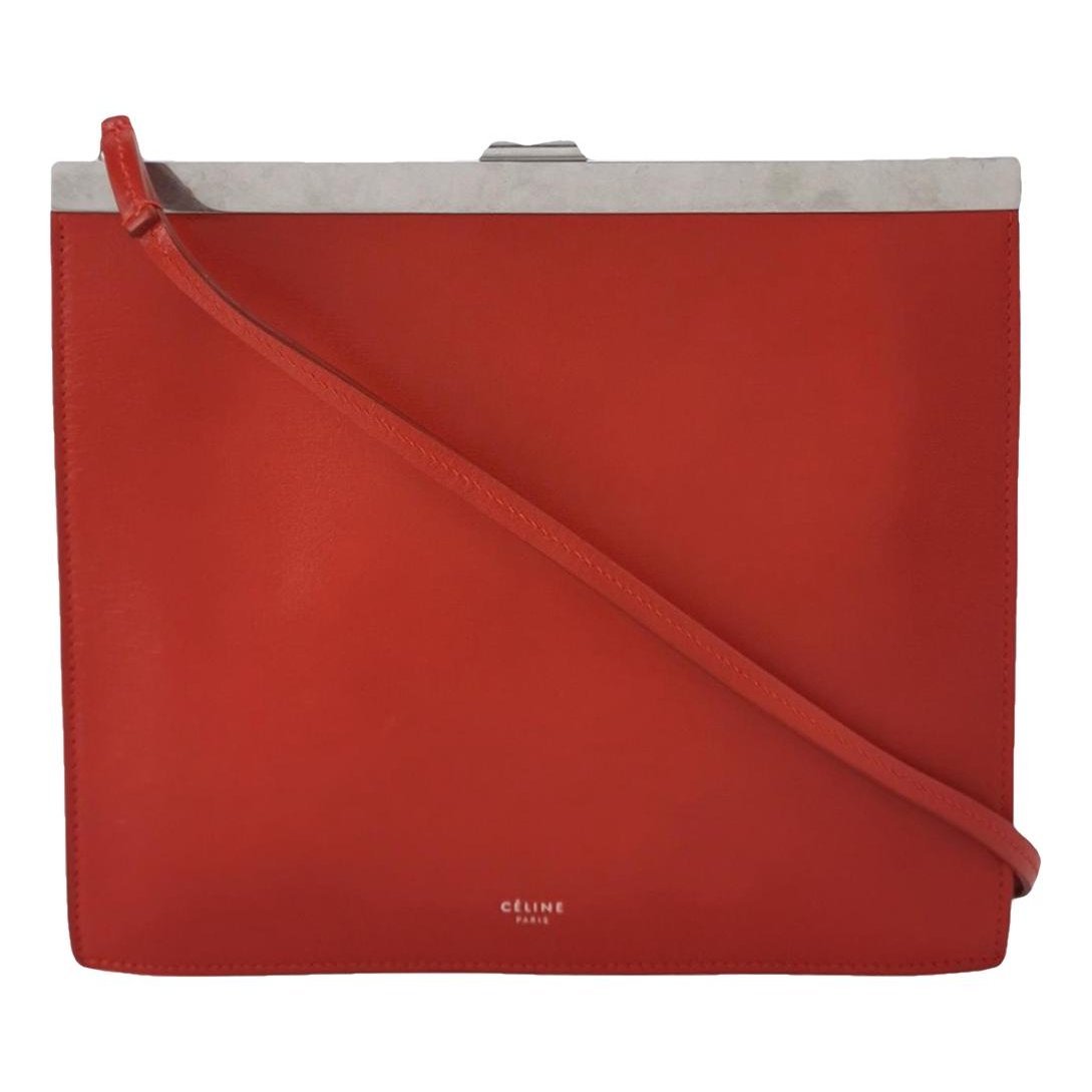 Clasp leather handbag