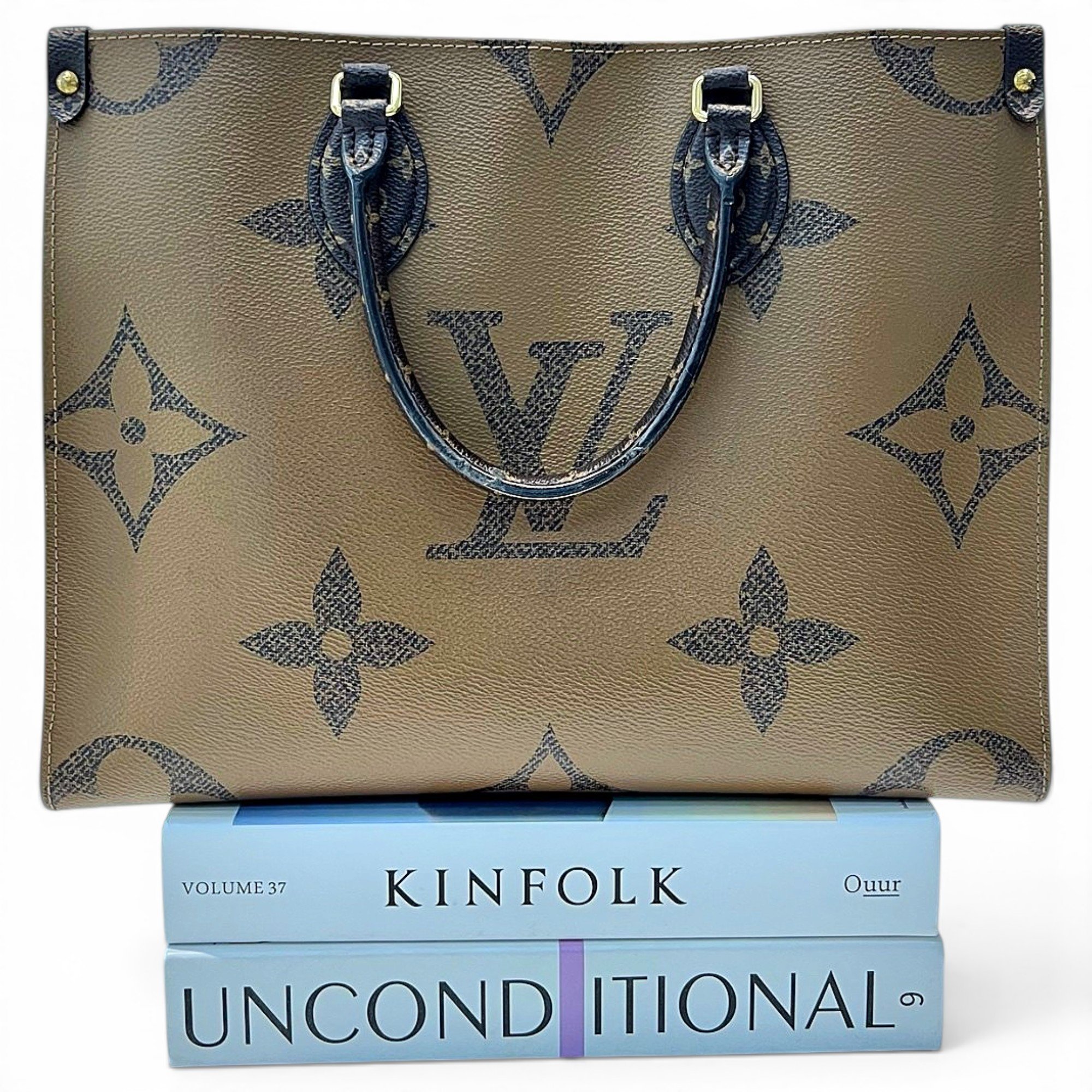 Onthego leather handbag