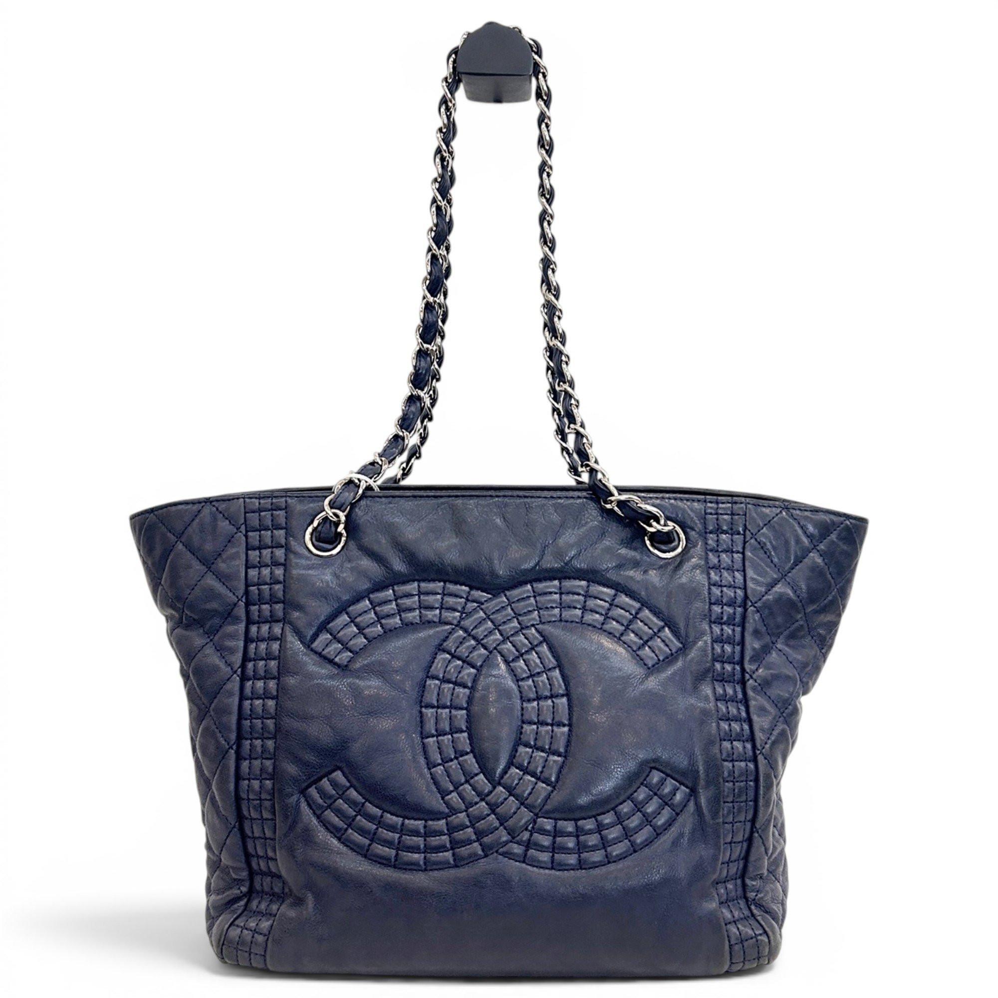 Leather tote